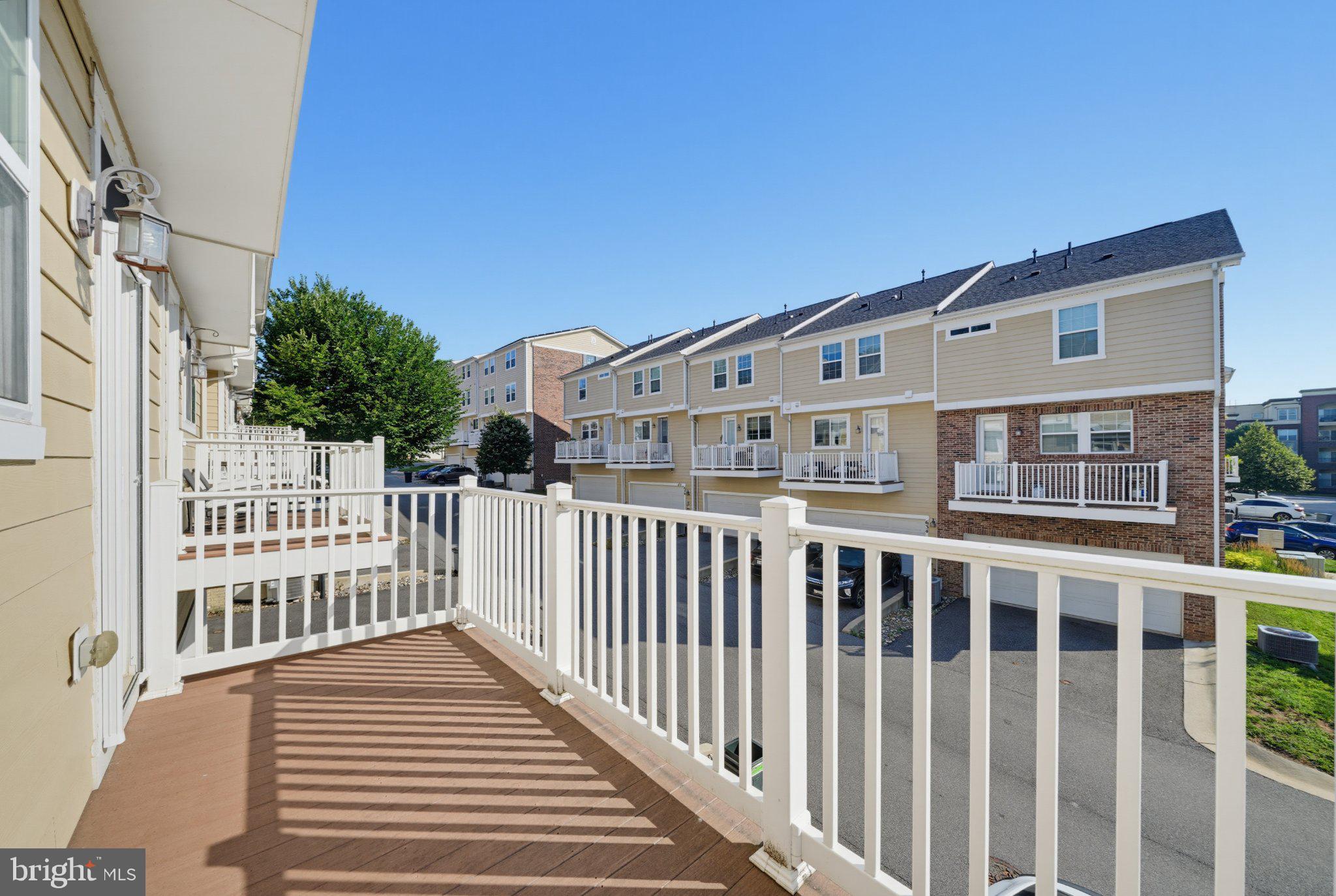 SUMMIT HALL RESERVE - Residential