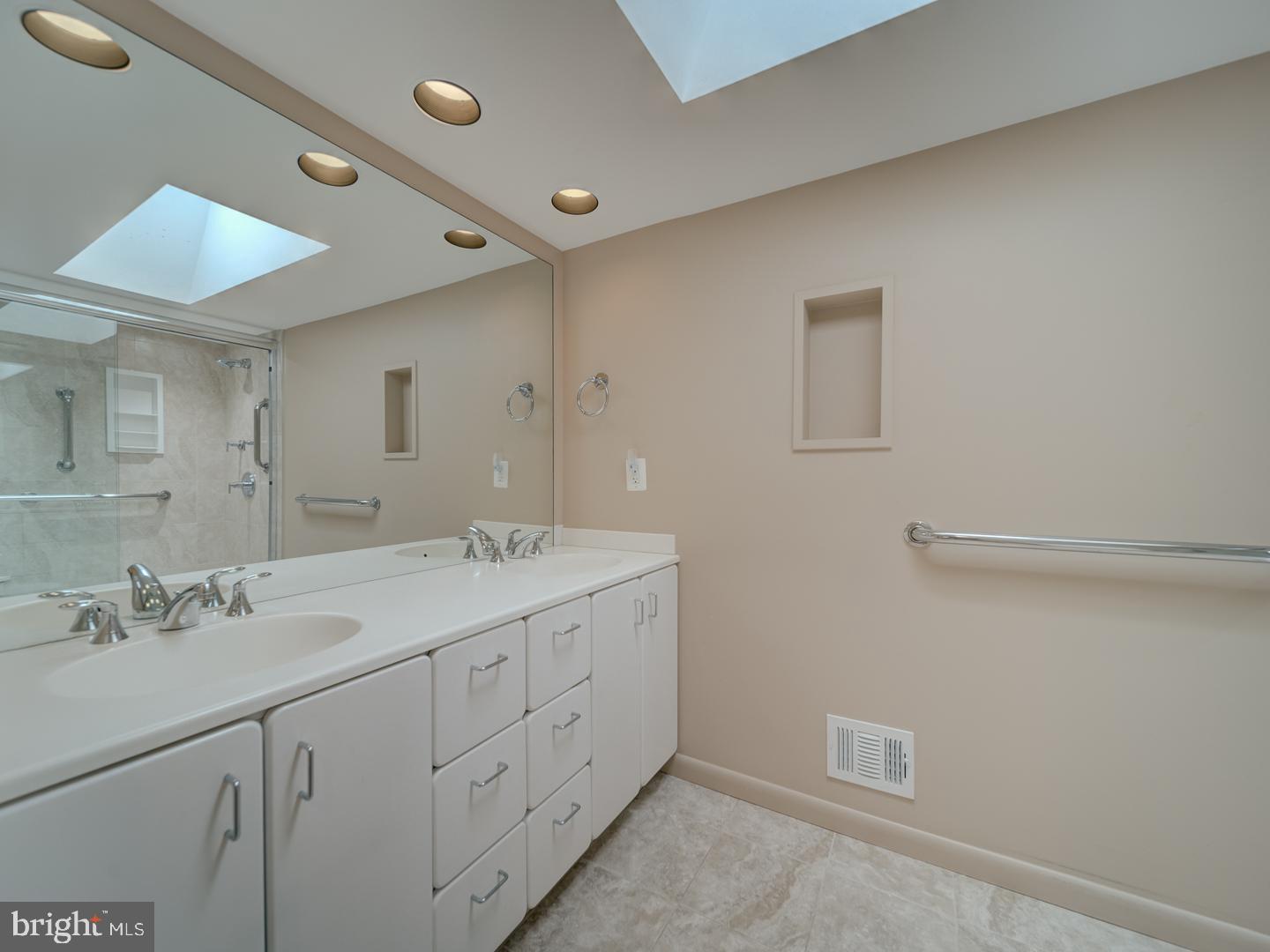 TRURO - Residential