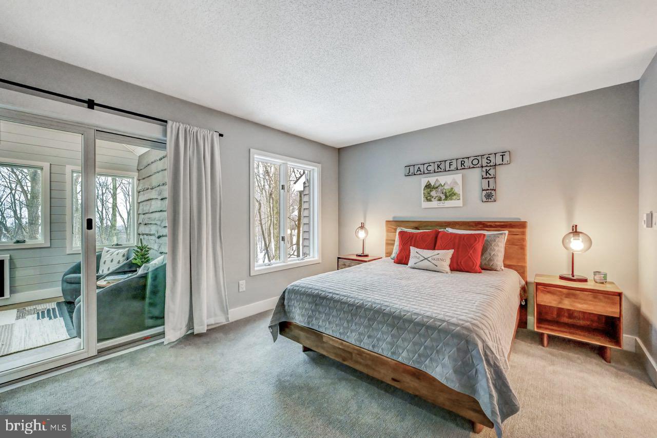 SNOW RIDGE VILLAGE - Residential