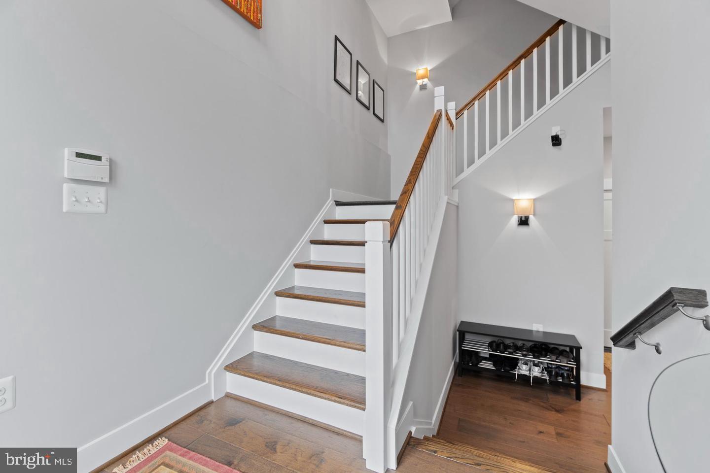 JUNCTION SQUARE - Residential