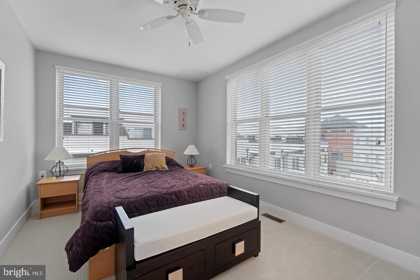 JUNCTION SQUARE - Residential