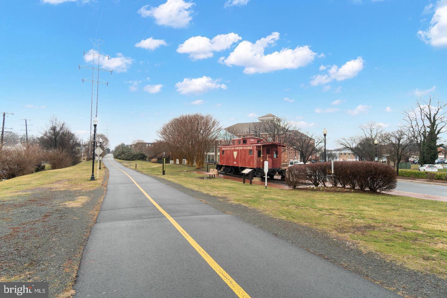 JUNCTION SQUARE - Residential