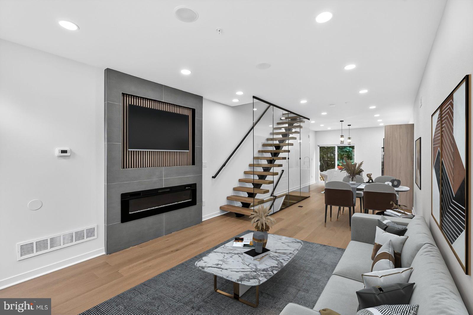 POINT BREEZE - Residential