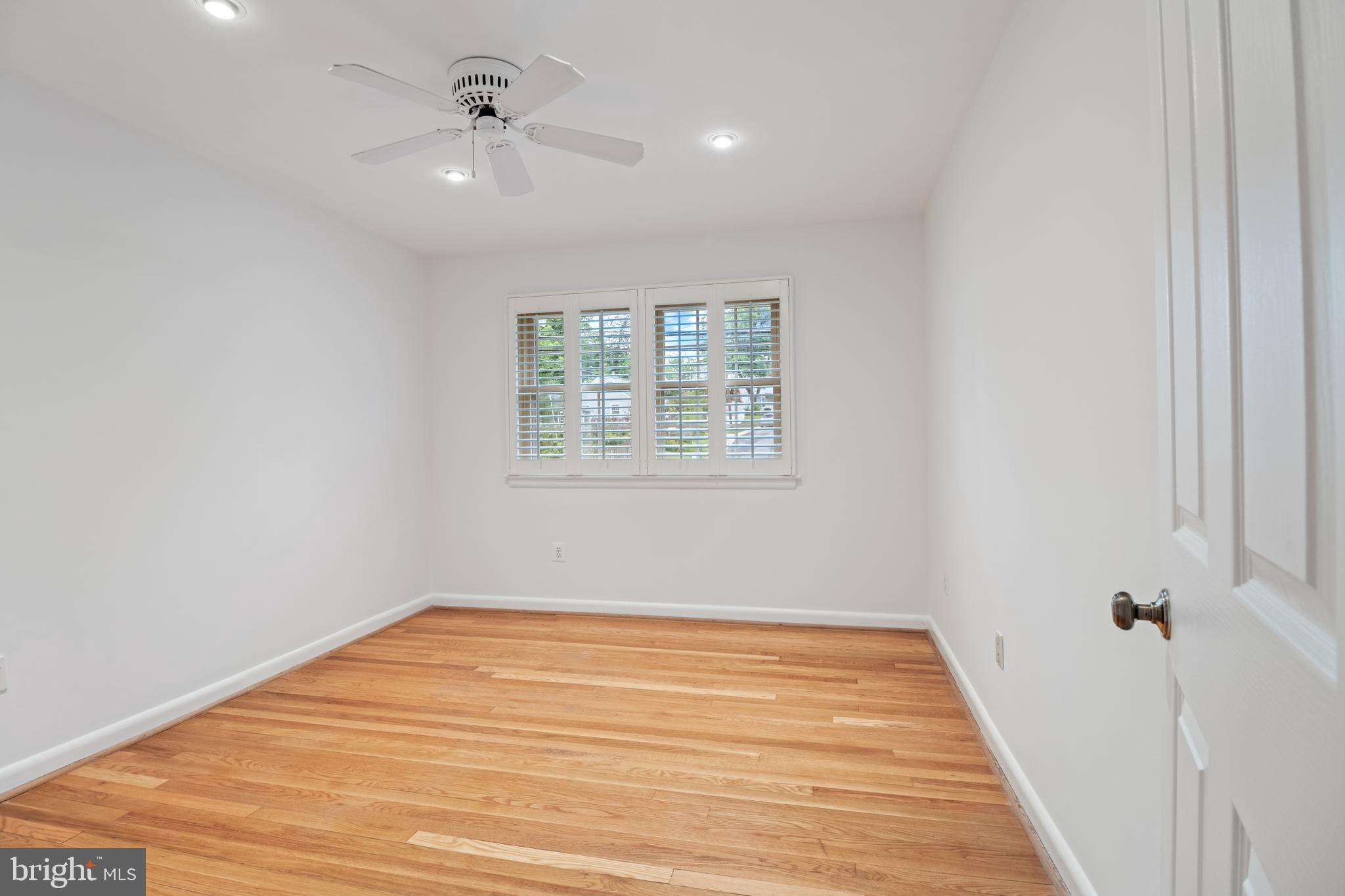 KENSINGTON HEIGHTS - Residential