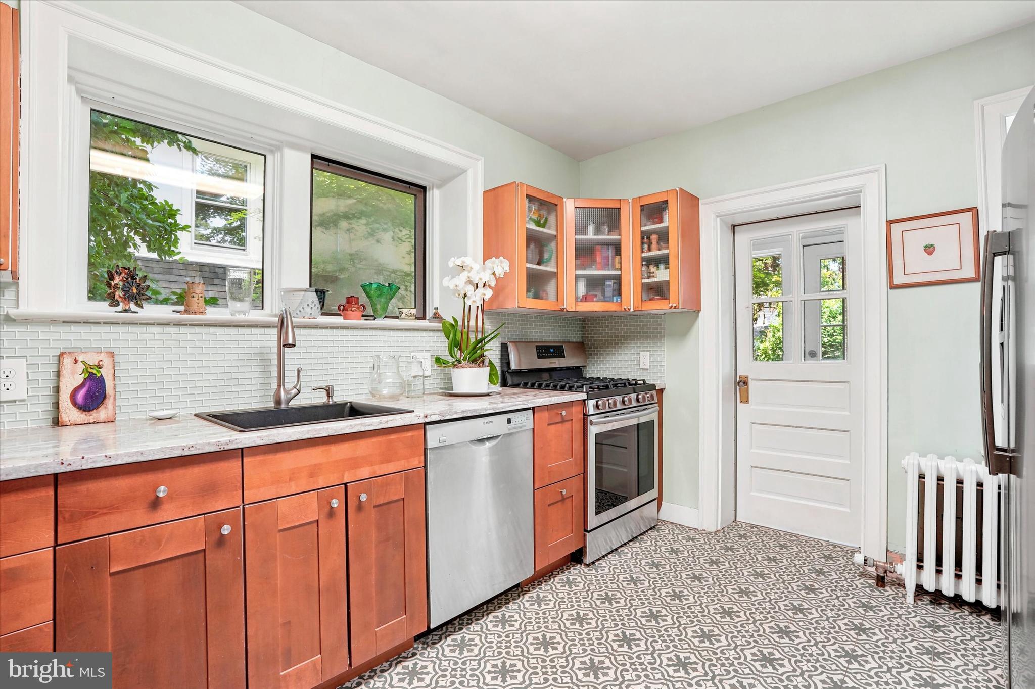 ELKINS PARK - Residential
