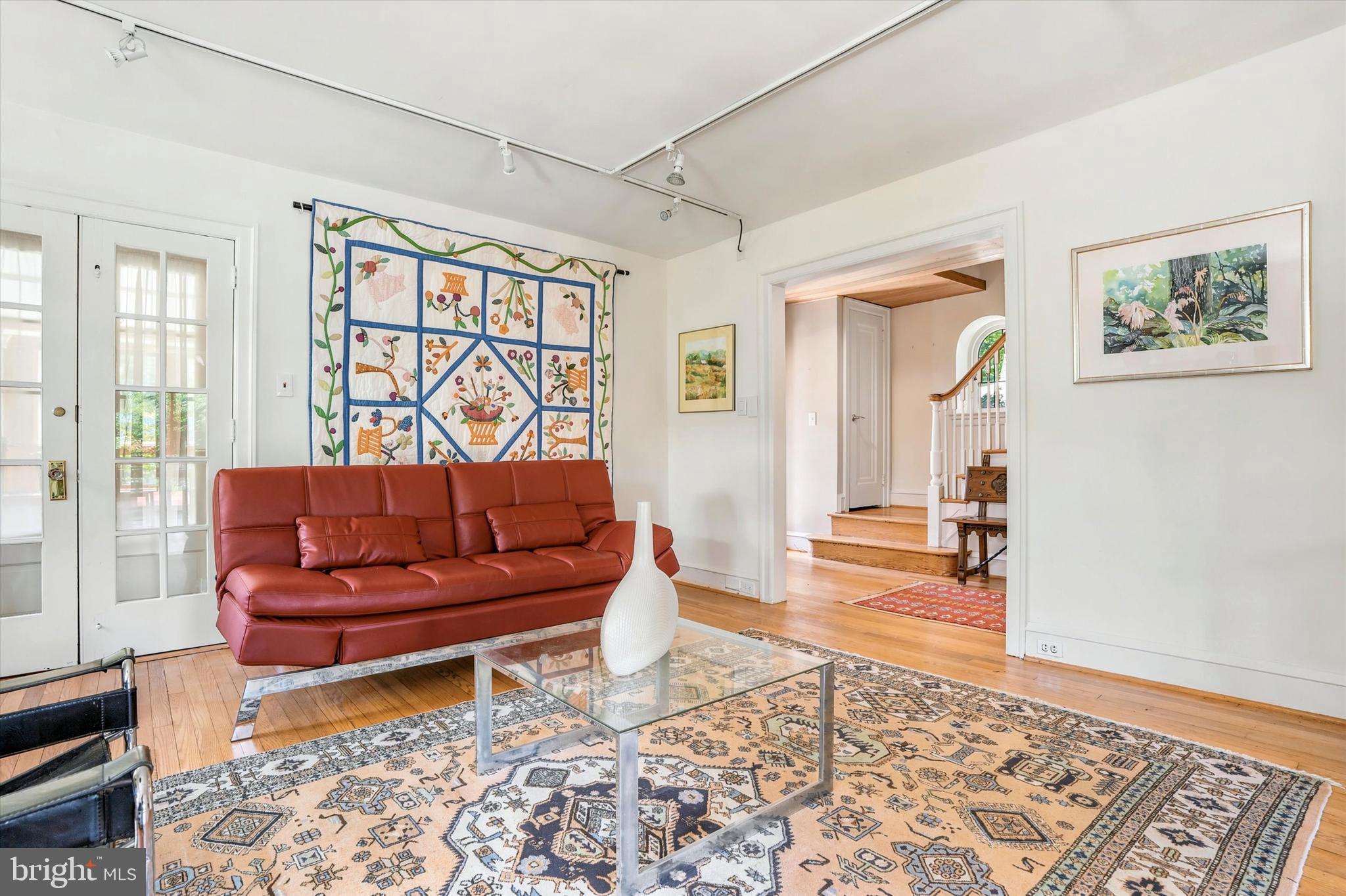 ELKINS PARK - Residential