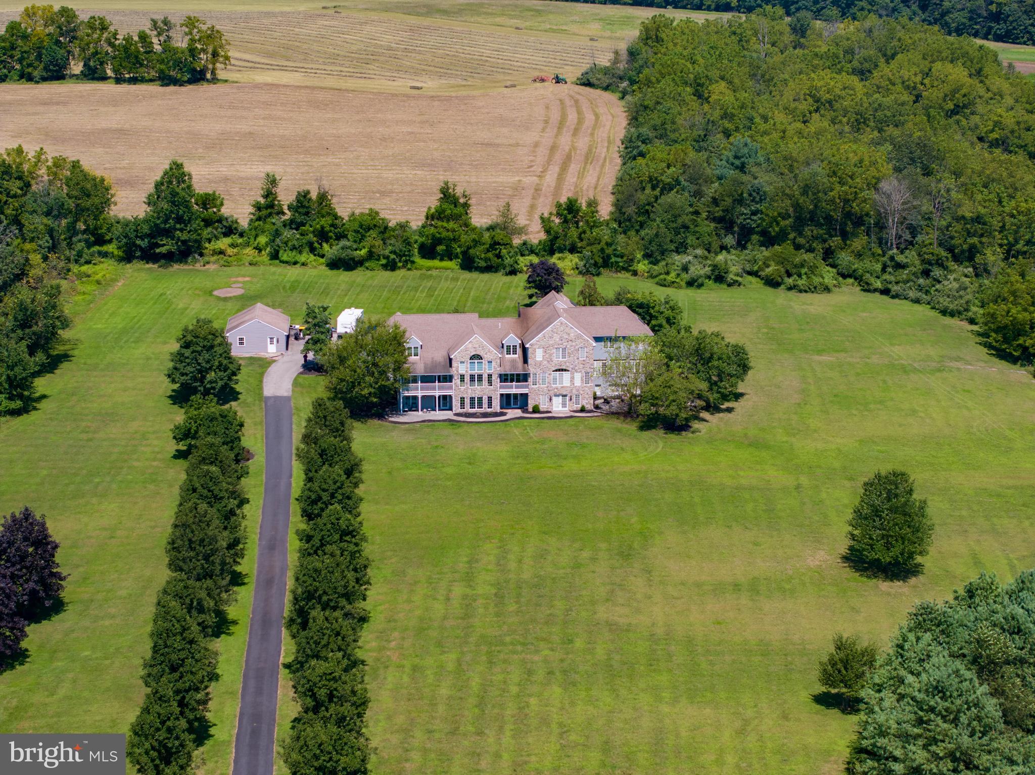 FOX HOLLOW - Residential