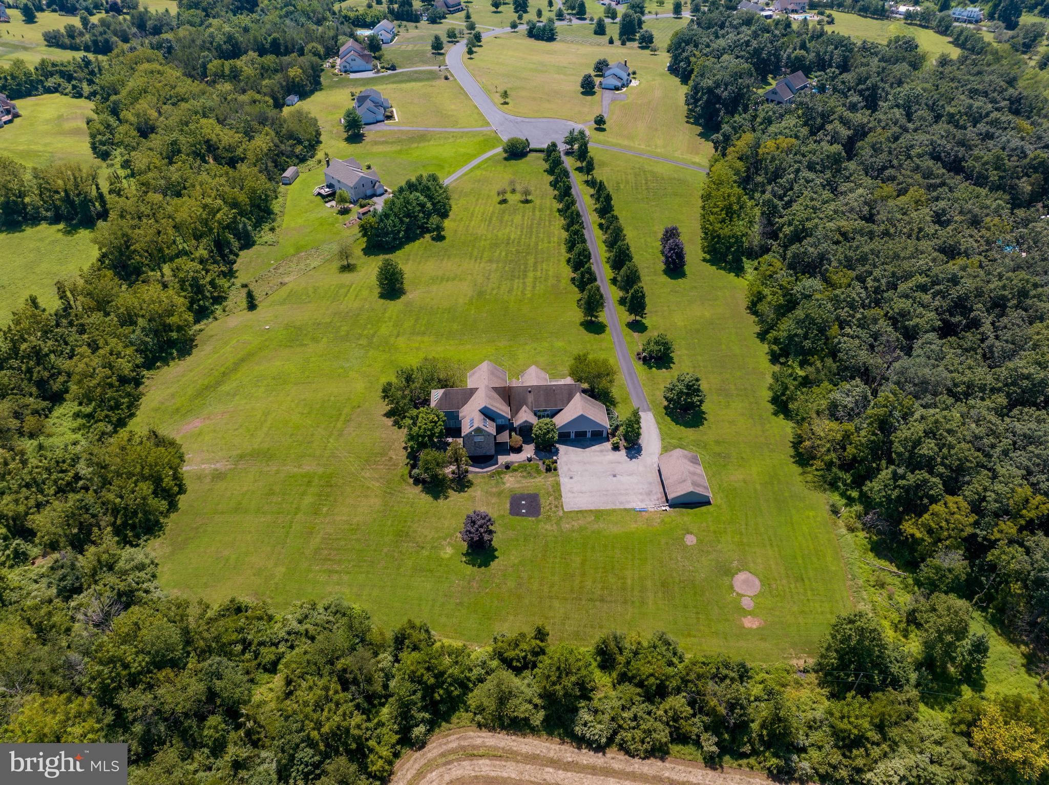 FOX HOLLOW - Residential