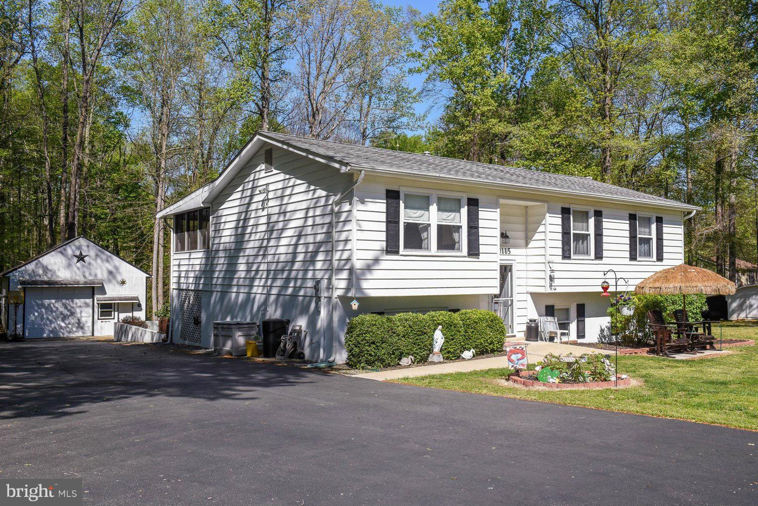 ROLL ACRES - Residential