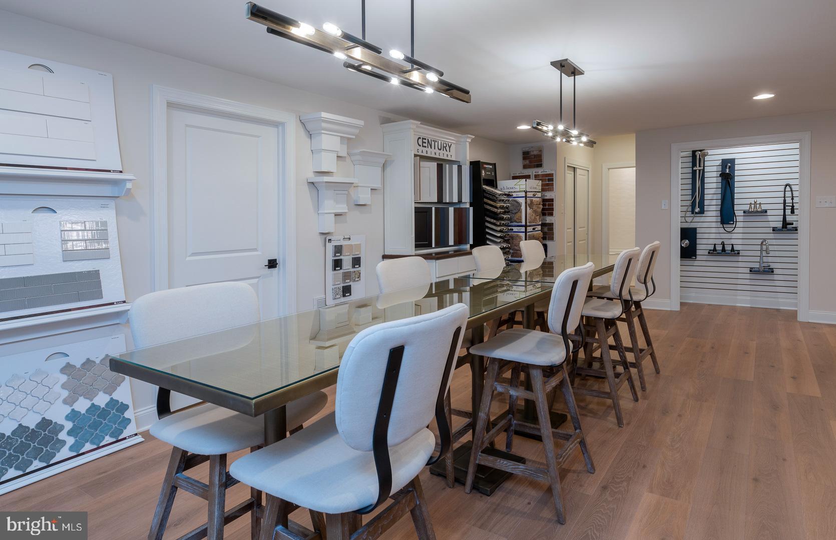 STRAWBERRY HILLS - Residential