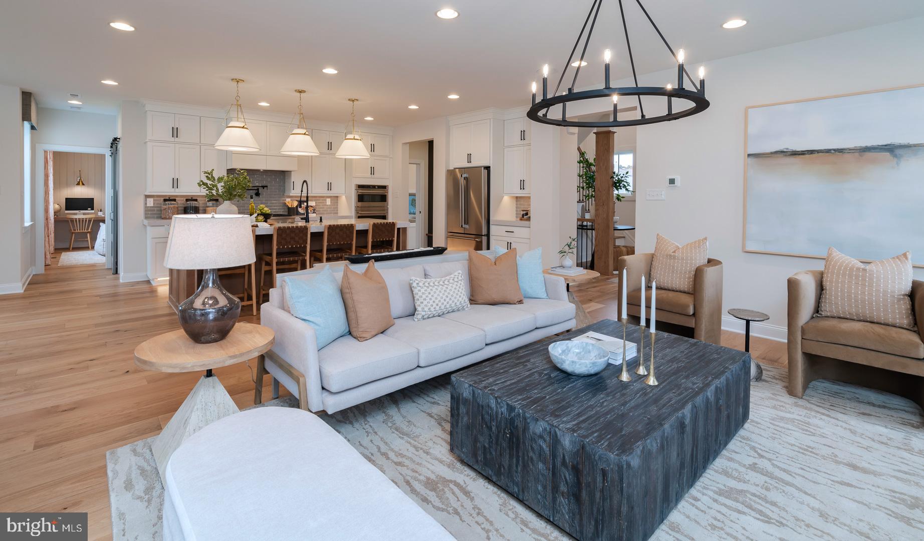 STRAWBERRY HILLS - Residential