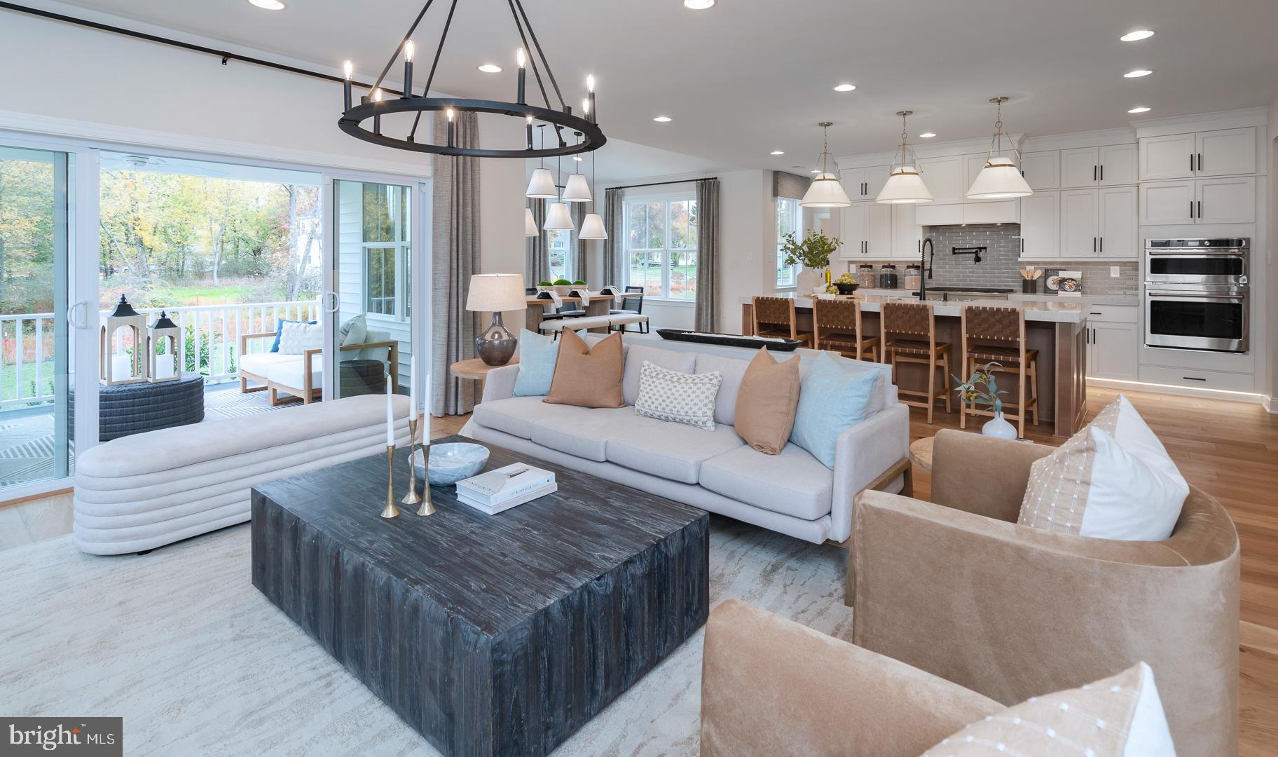 STRAWBERRY HILLS - Residential