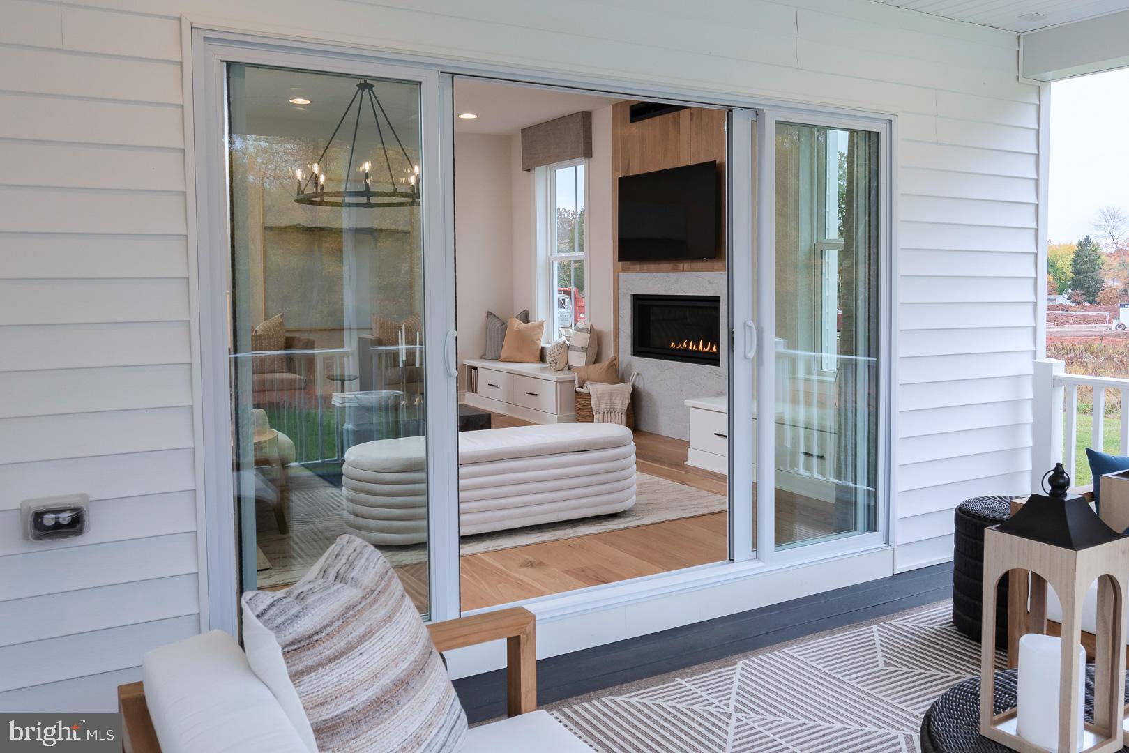 STRAWBERRY HILLS - Residential