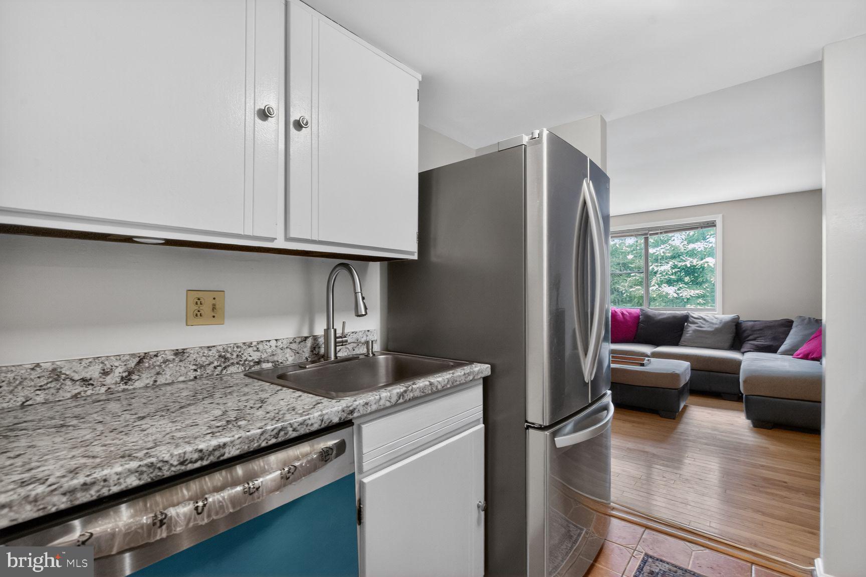 VILLAGE OF OWEN BROWN - Residential
