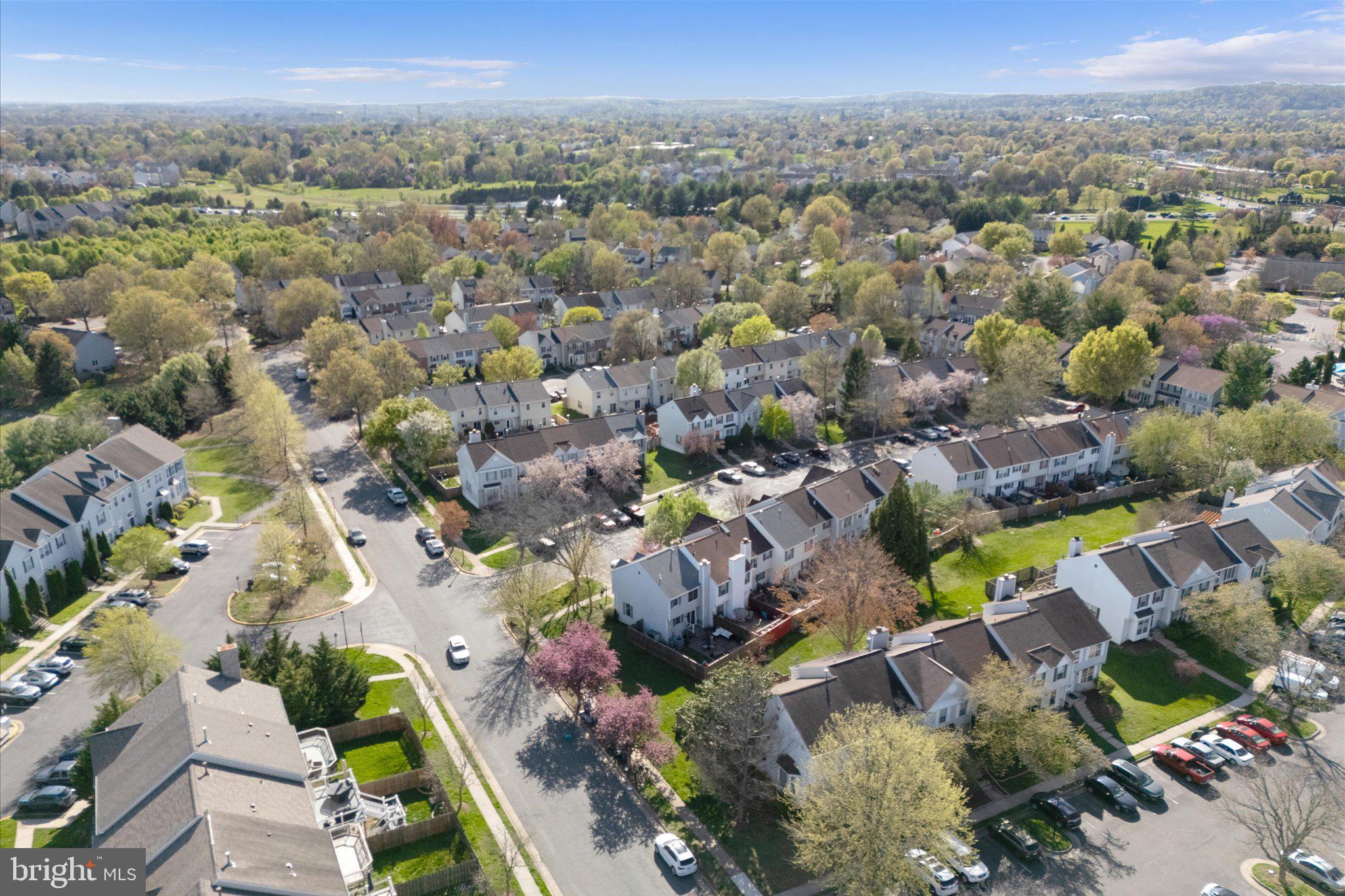 POTOMAC CROSSING - Residential