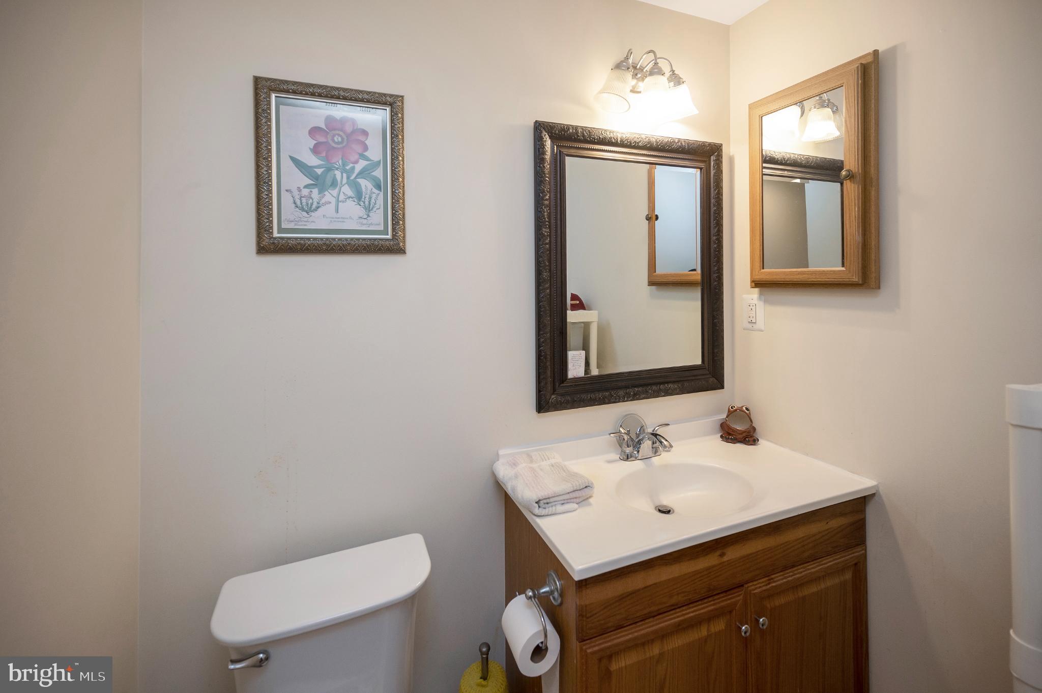 BLOOMS CROSSING - Residential