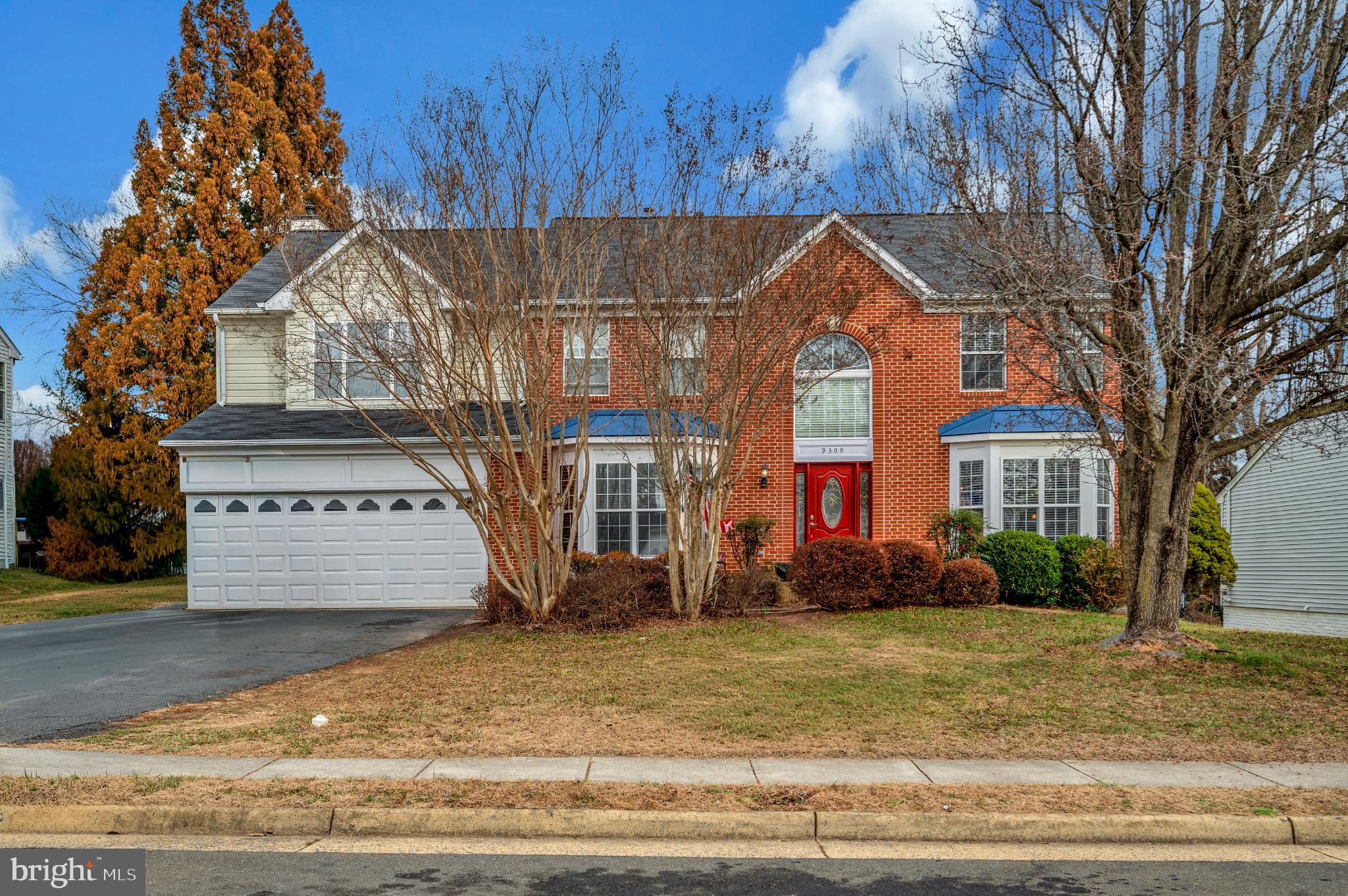 BLOOMS CROSSING - Residential
