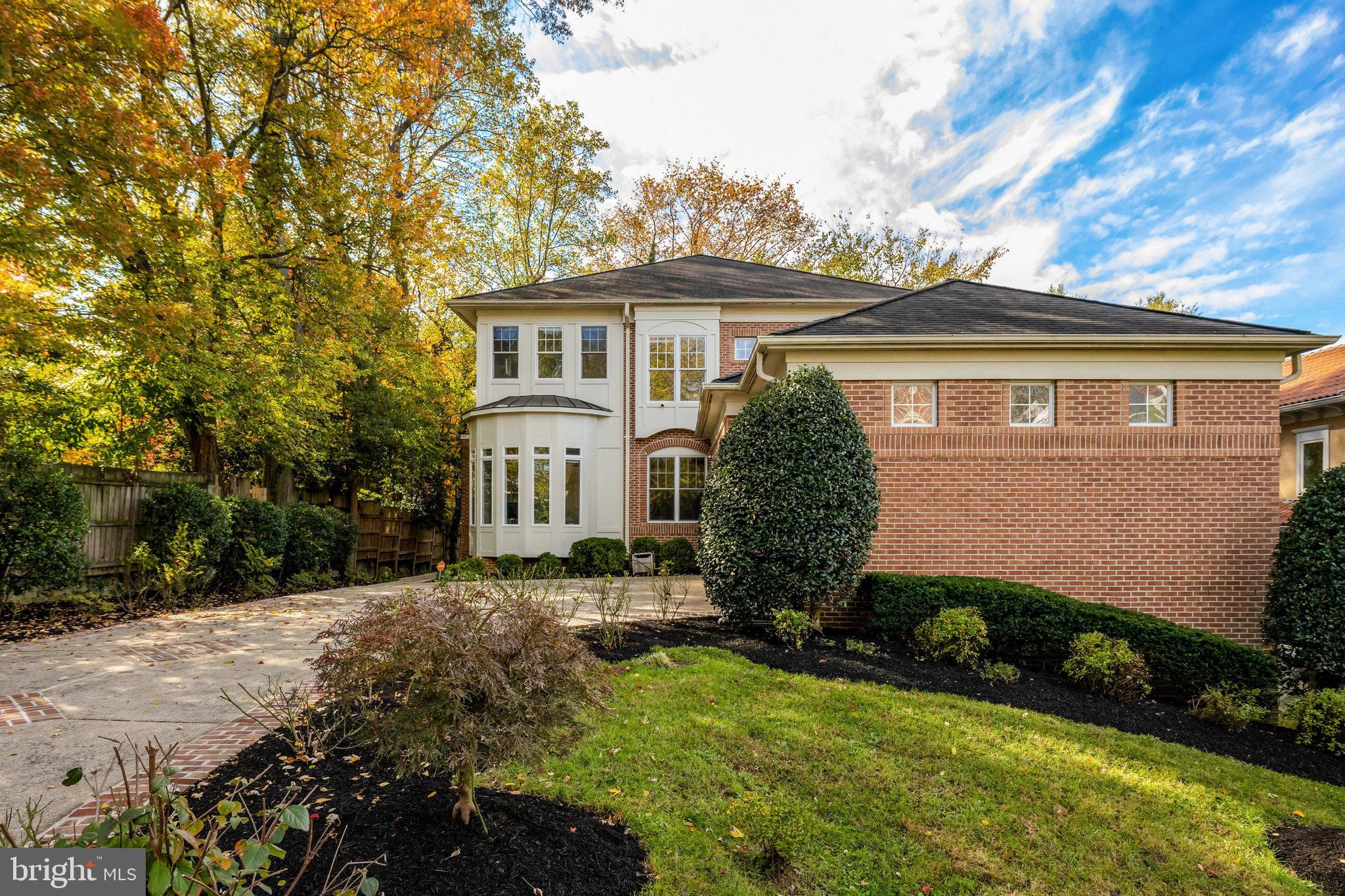 WEST MC LEAN - Residential