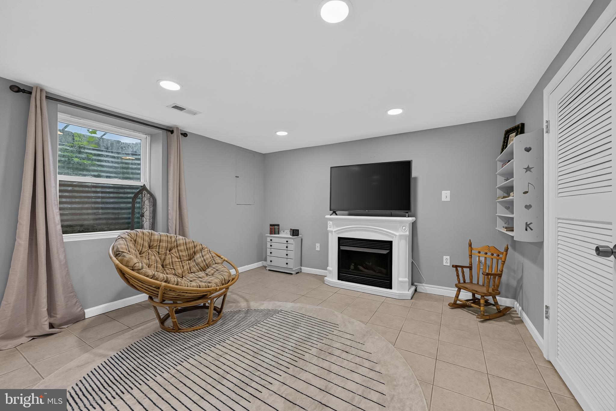 INDIAN SPRING CLUB ESTS - Residential