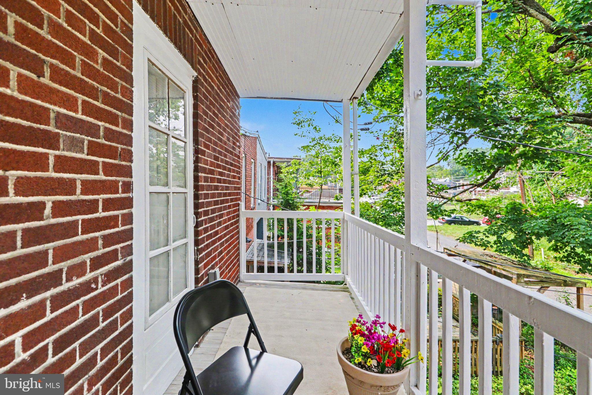 ALLISON HILL - Residential