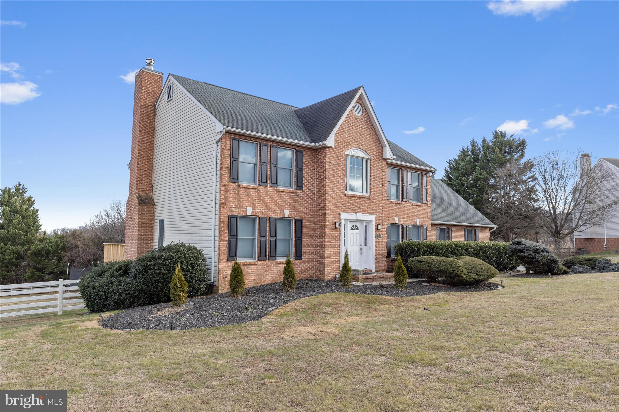 WARREN WAY - Residential