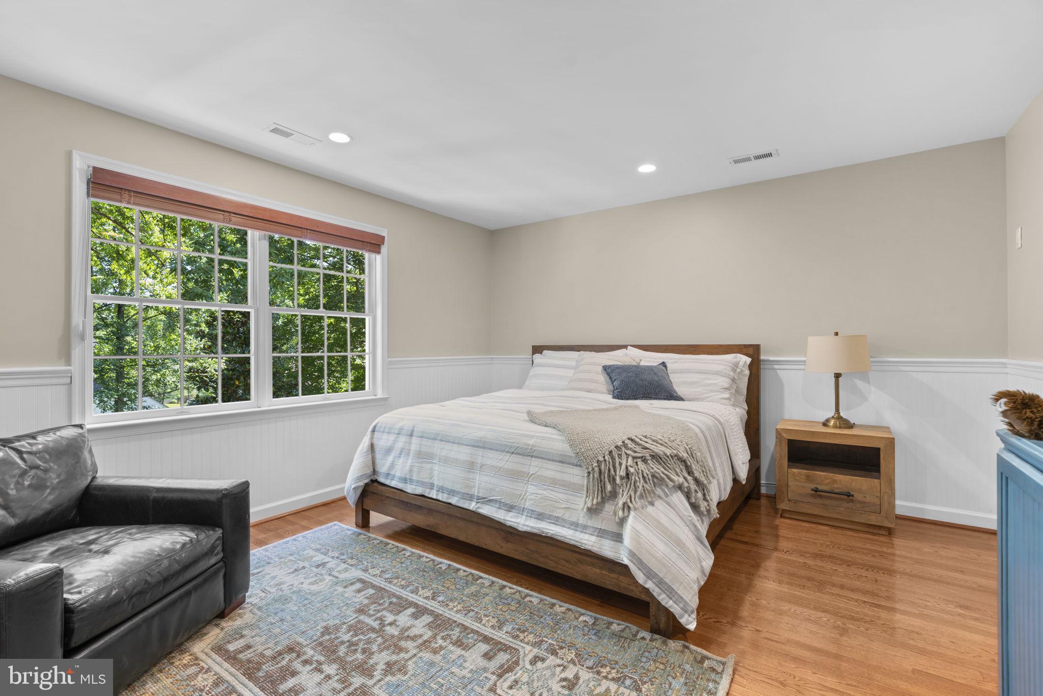 VILLAGE OF RIVER HILL - Residential