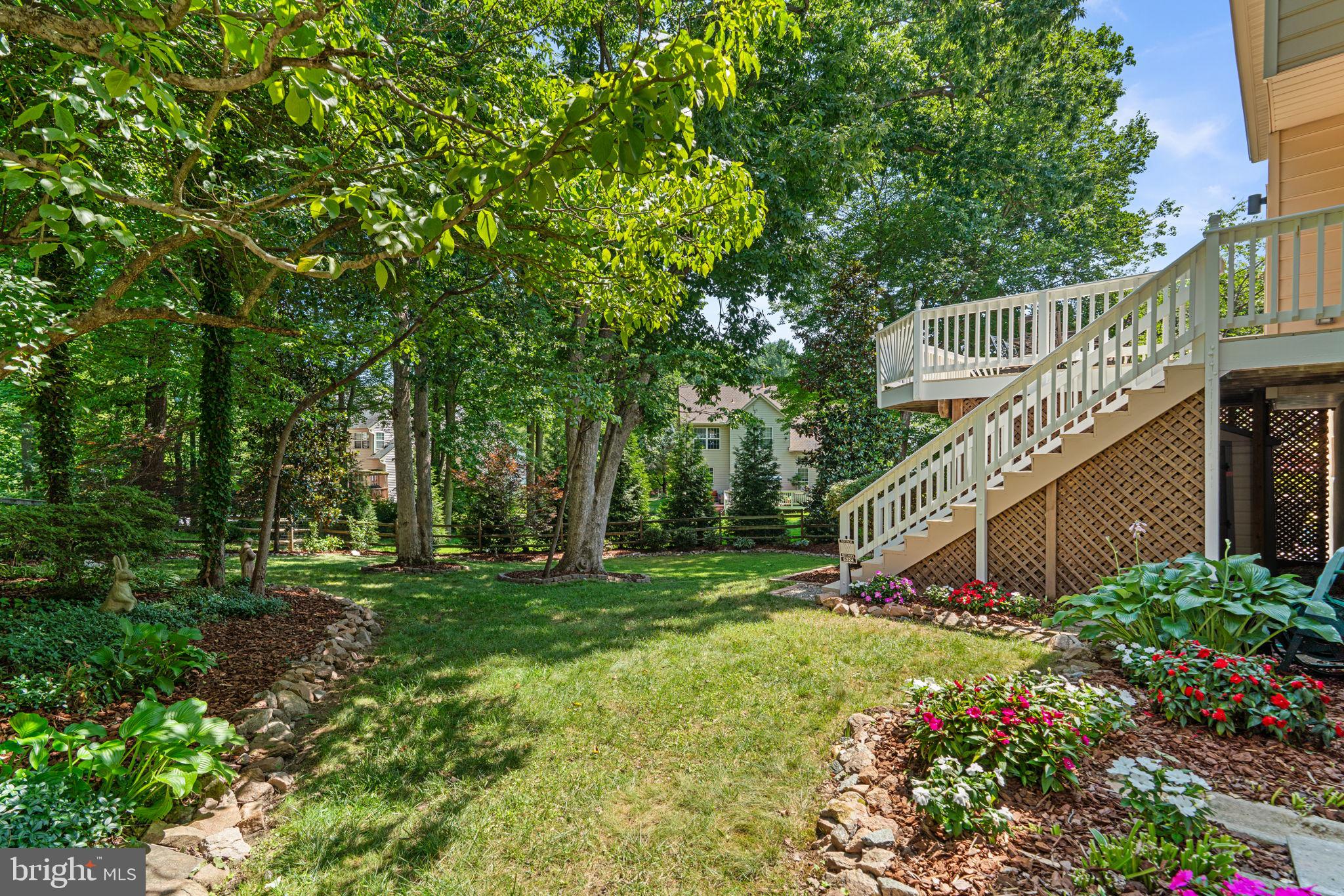 VILLAGE OF RIVER HILL - Residential