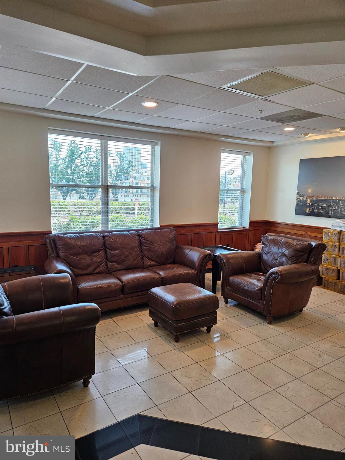HARBORVIEW CONDOMINIUMS - Residential