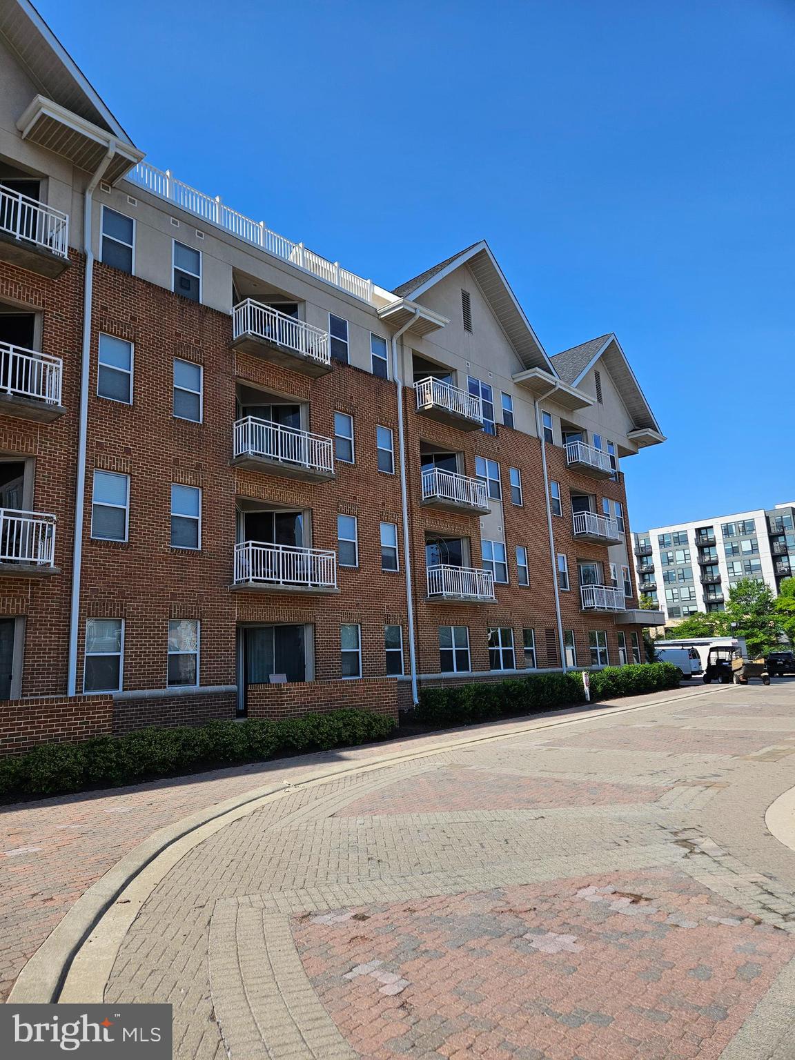 HARBORVIEW CONDOMINIUMS - Residential