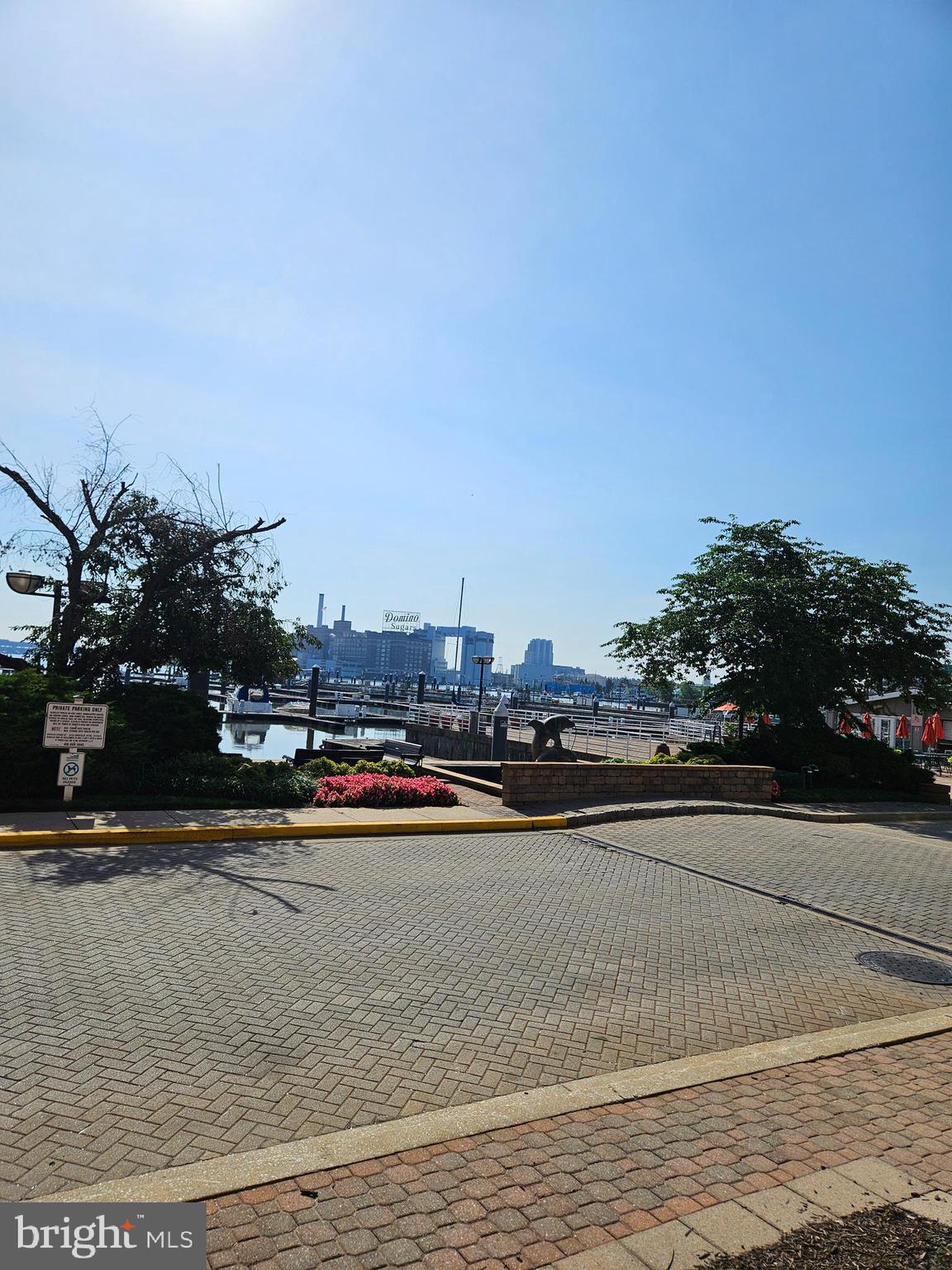 HARBORVIEW CONDOMINIUMS - Residential