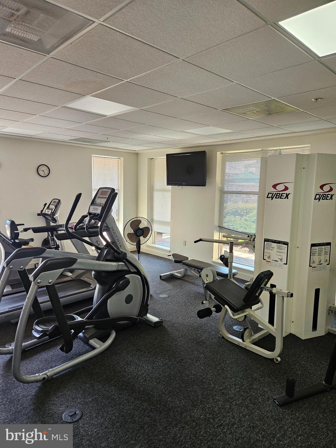 HARBORVIEW CONDOMINIUMS - Residential