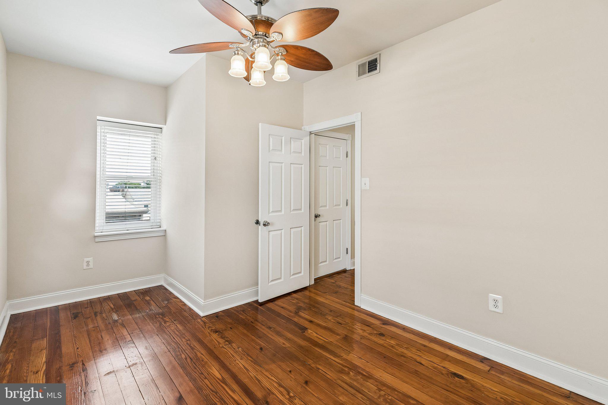 MANAYUNK - Residential