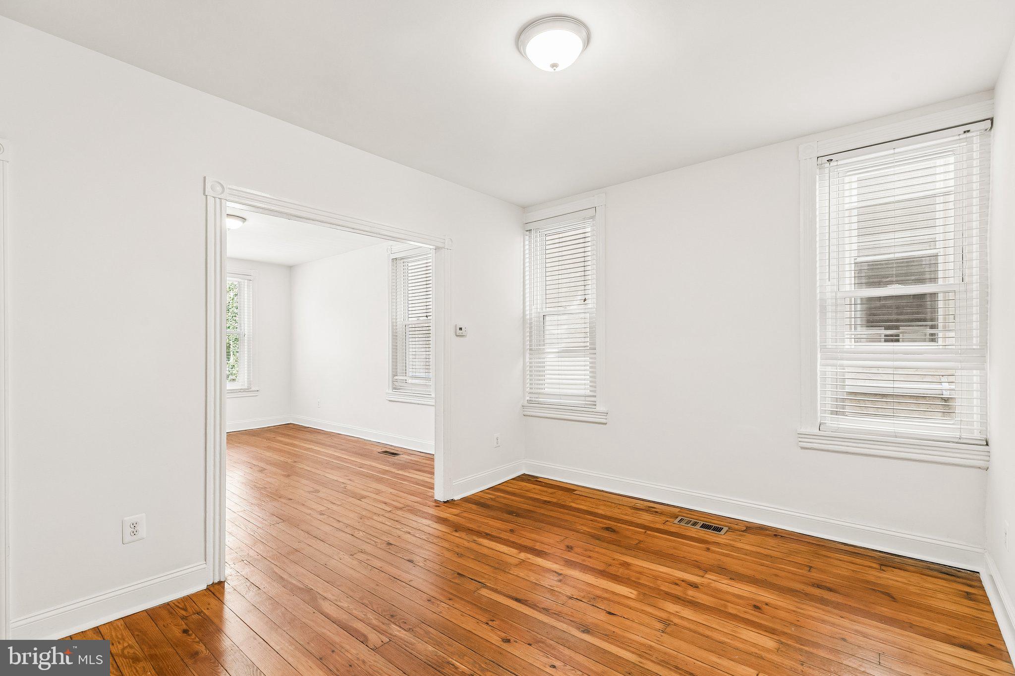 MANAYUNK - Residential