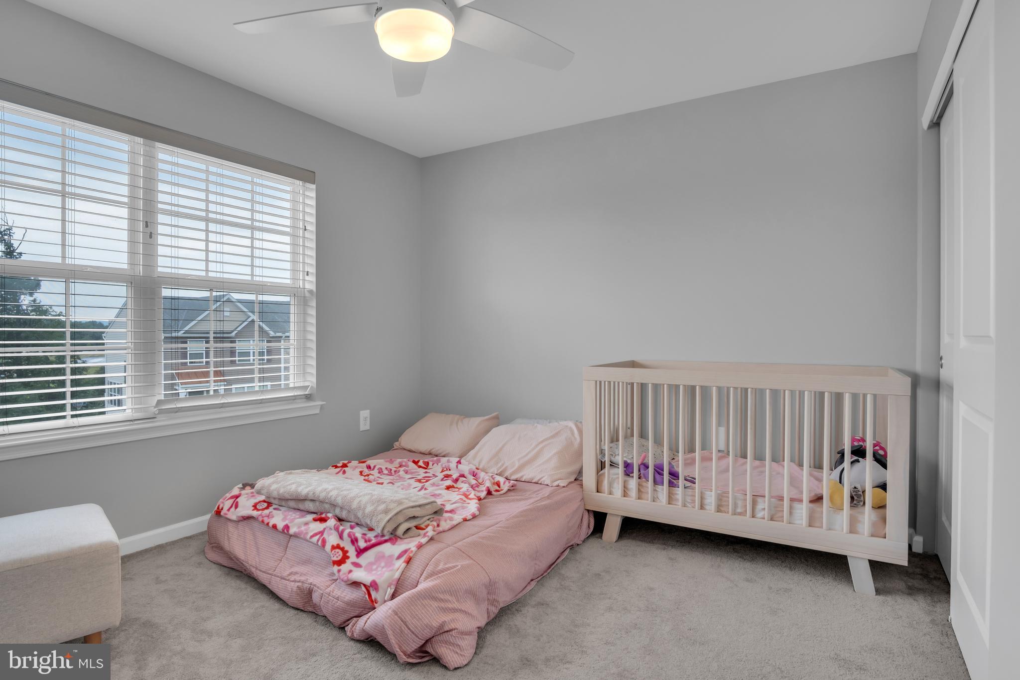 LAUREL RIDGE ESTATES - Residential