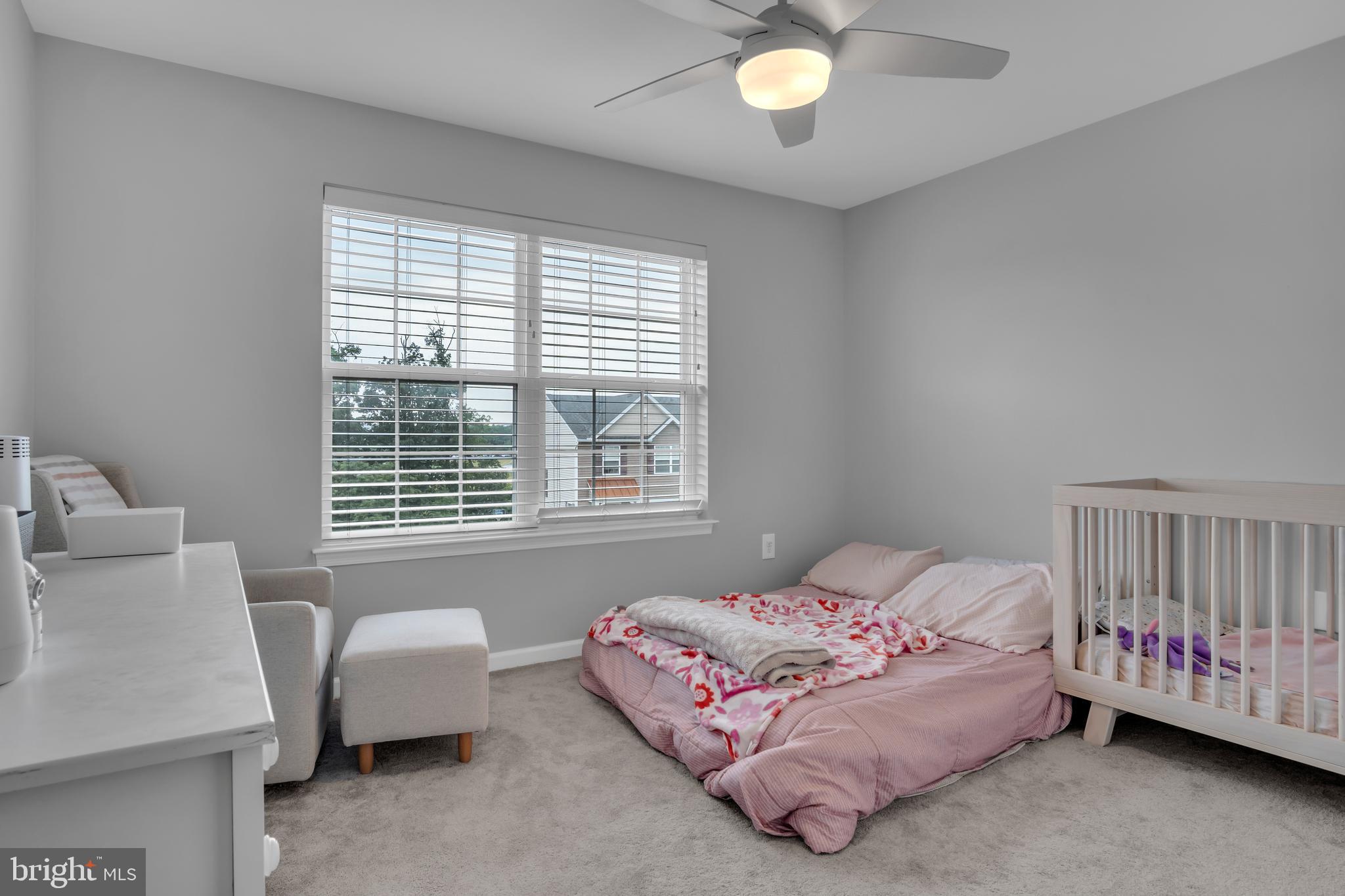 LAUREL RIDGE ESTATES - Residential