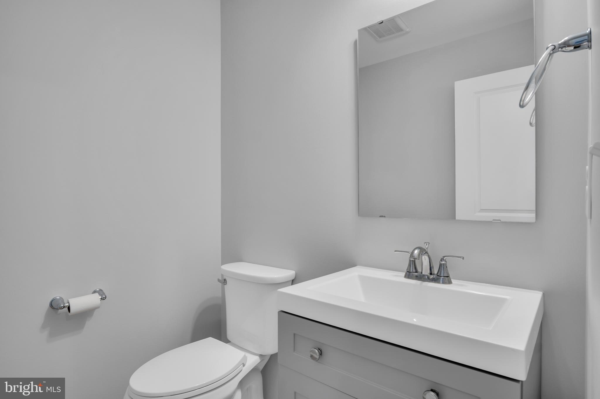 LAUREL RIDGE ESTATES - Residential