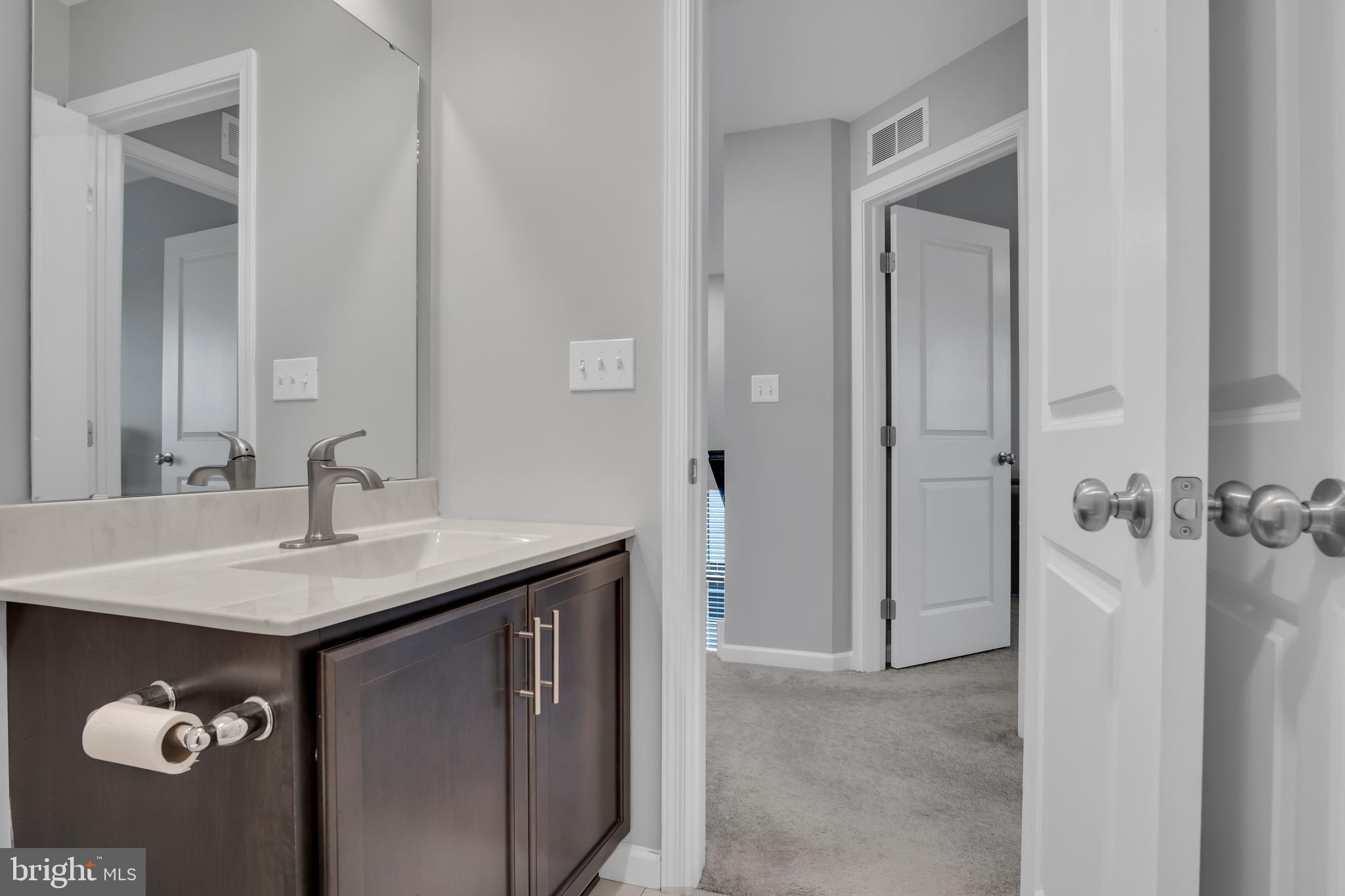 LAUREL RIDGE ESTATES - Residential