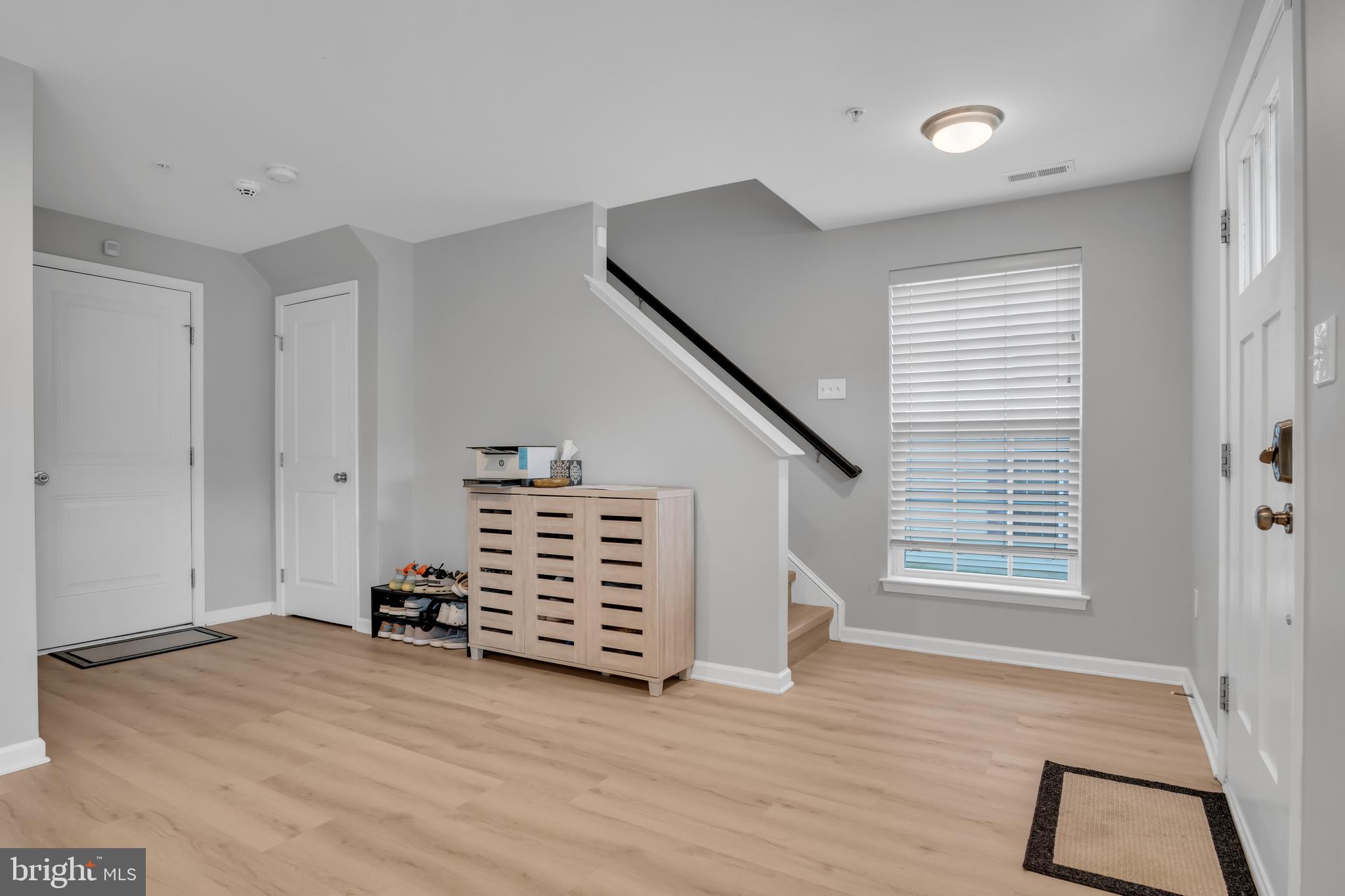 LAUREL RIDGE ESTATES - Residential