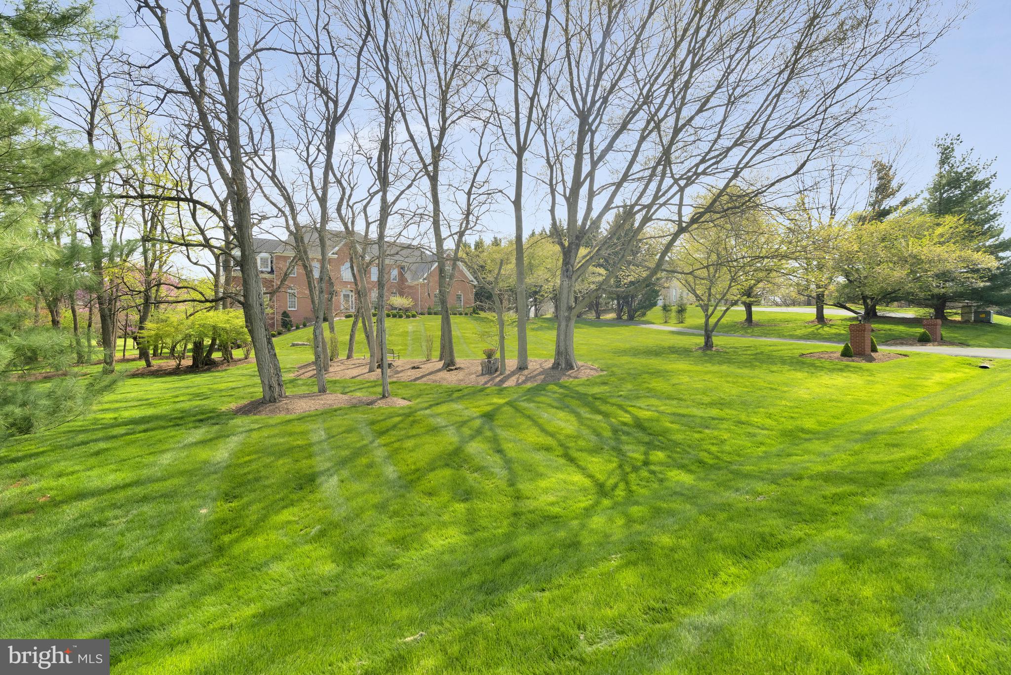 SADDLEBROOK - Residential