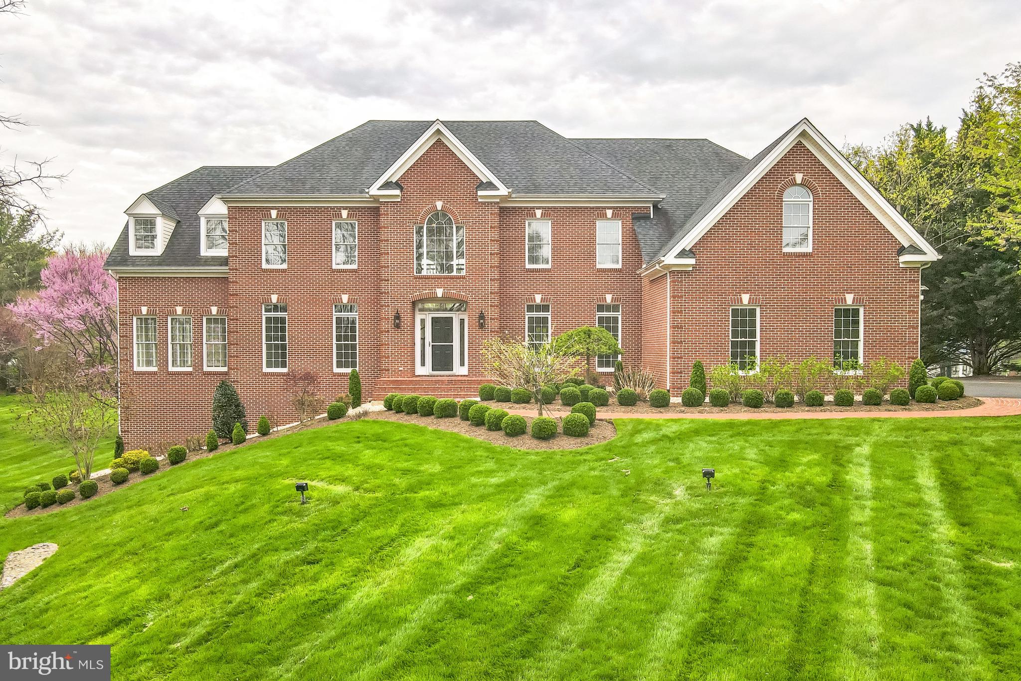 SADDLEBROOK - Residential