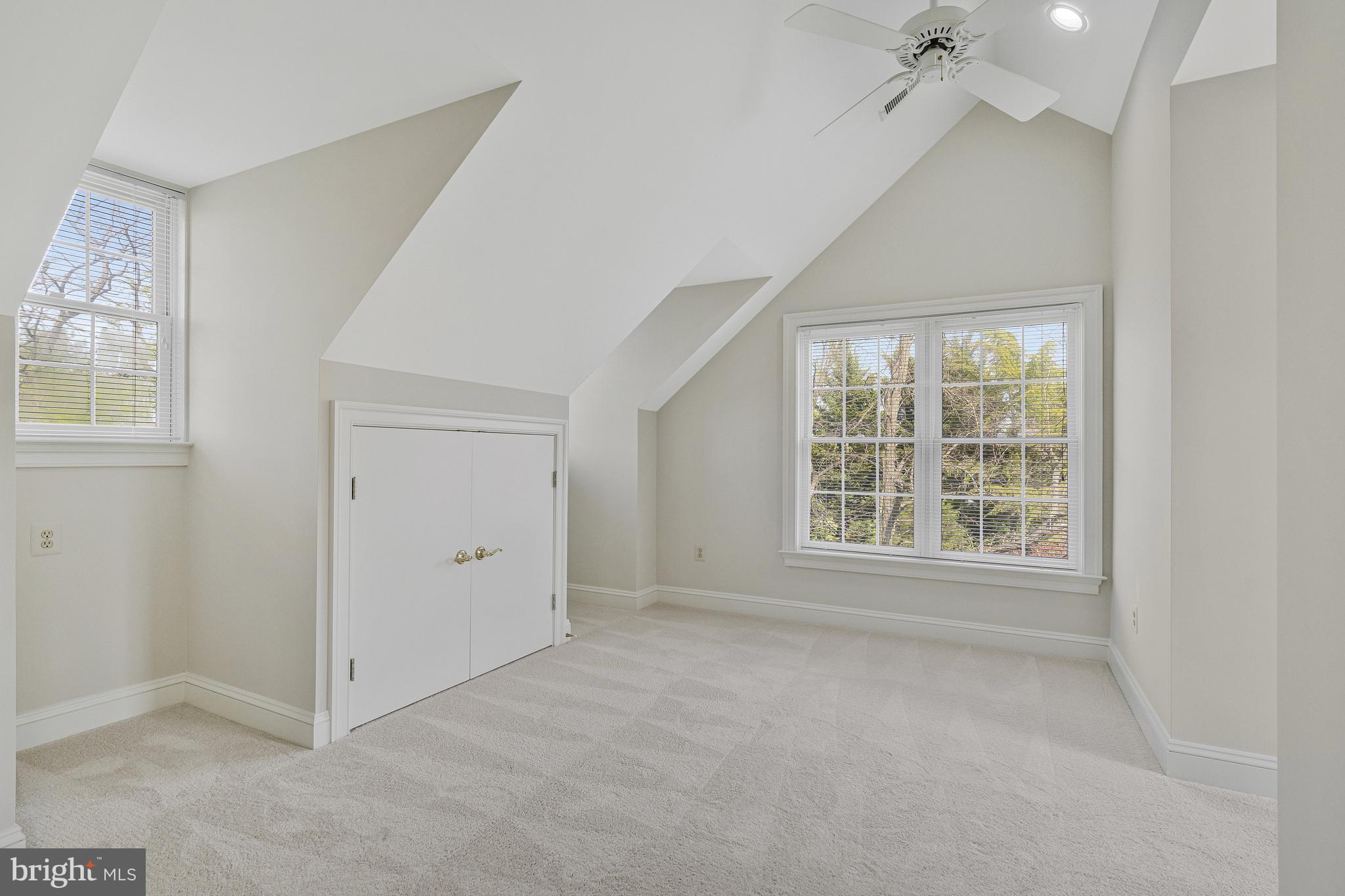 SADDLEBROOK - Residential