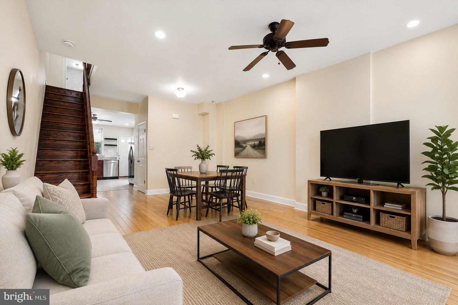 POINT BREEZE - Residential