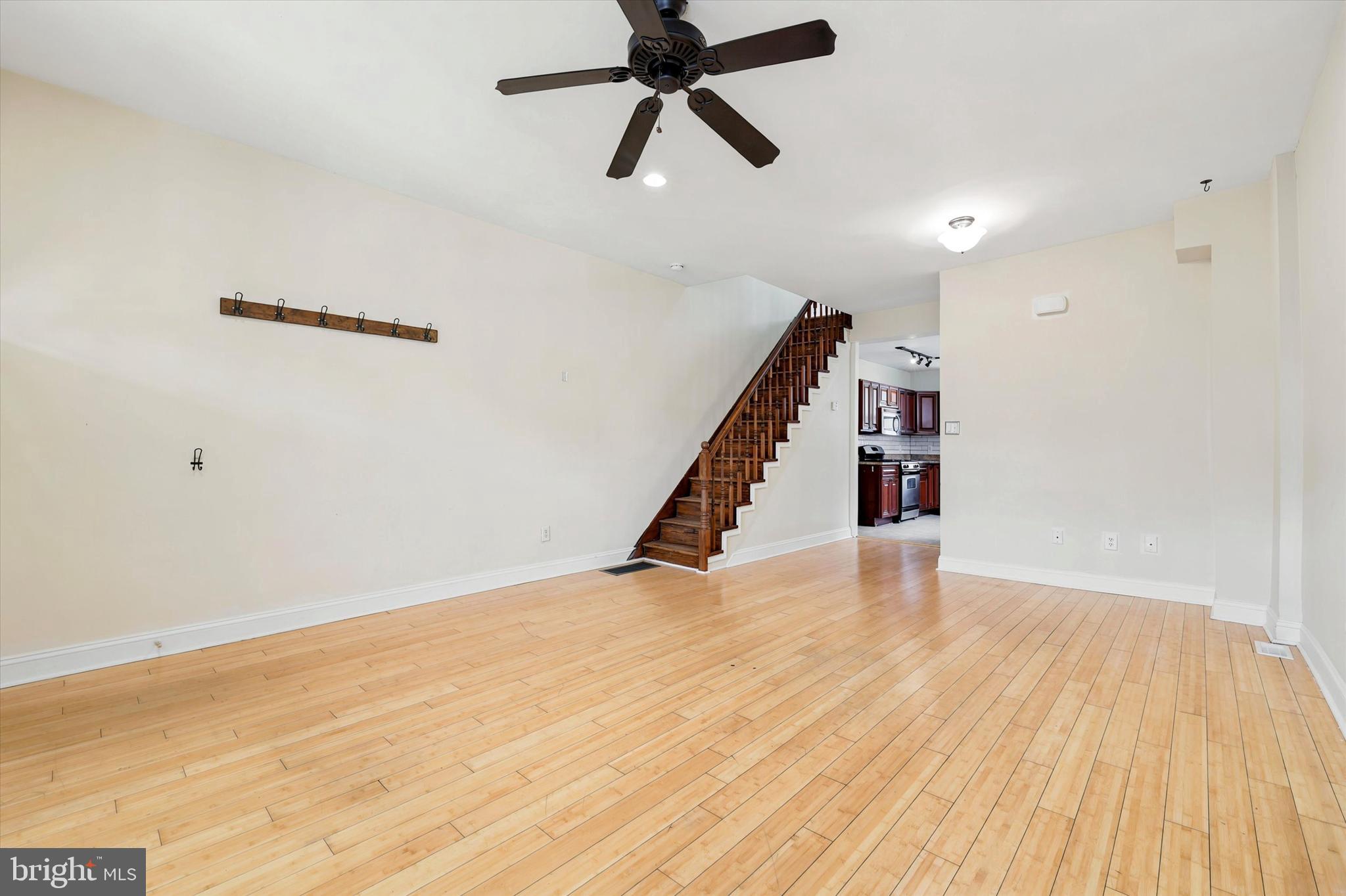 POINT BREEZE - Residential