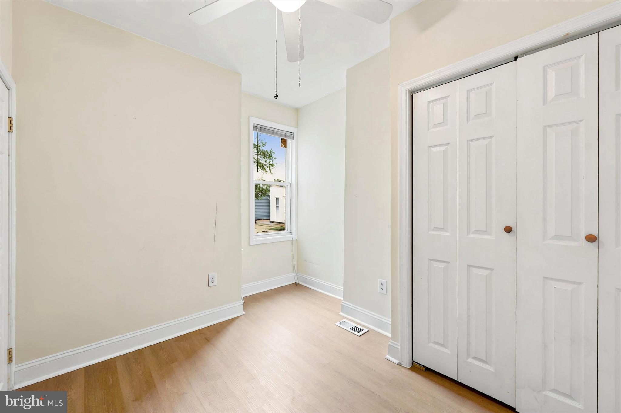 POINT BREEZE - Residential