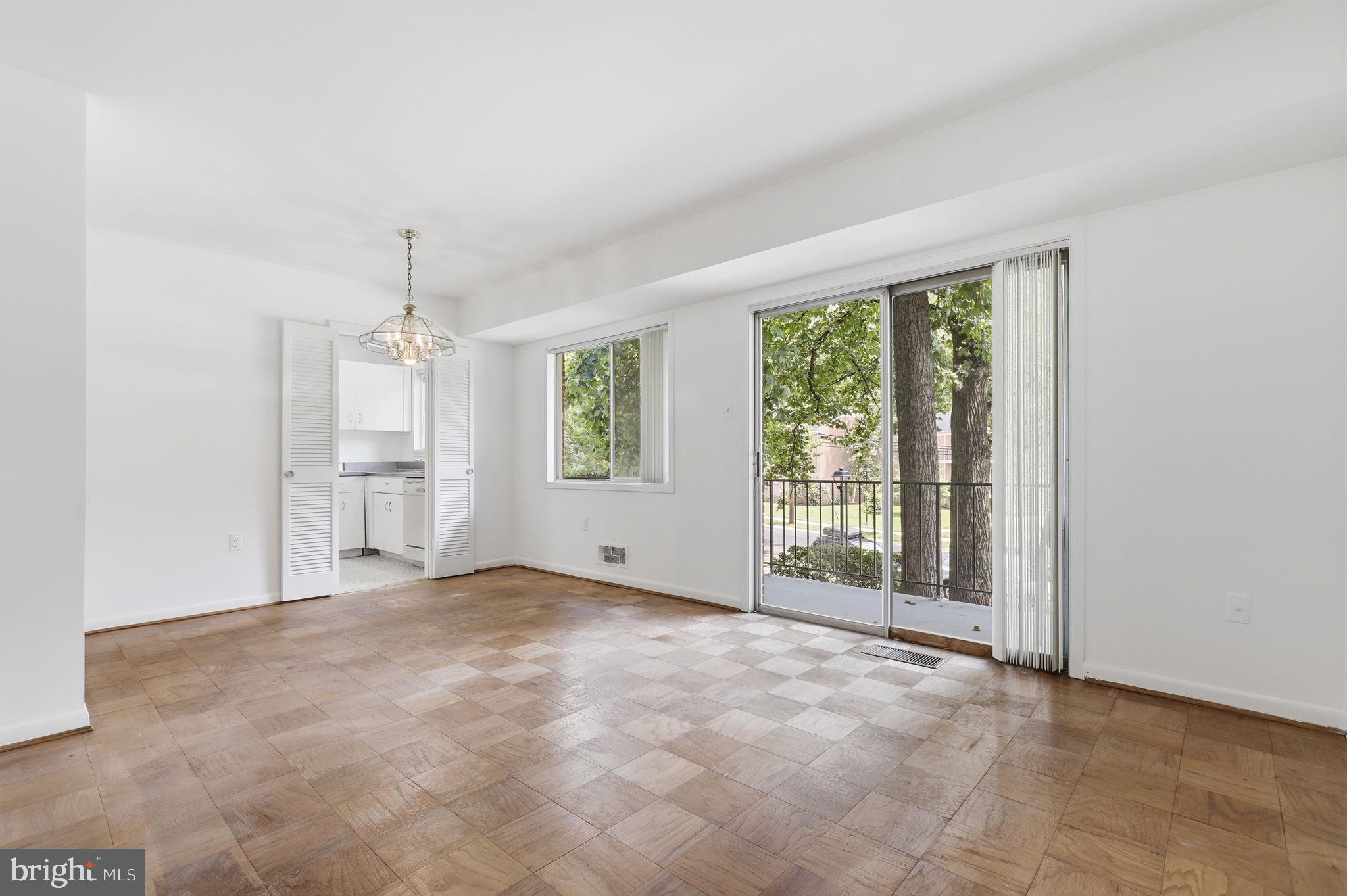 PARKSIDE CONDOMINIUMS - Residential
