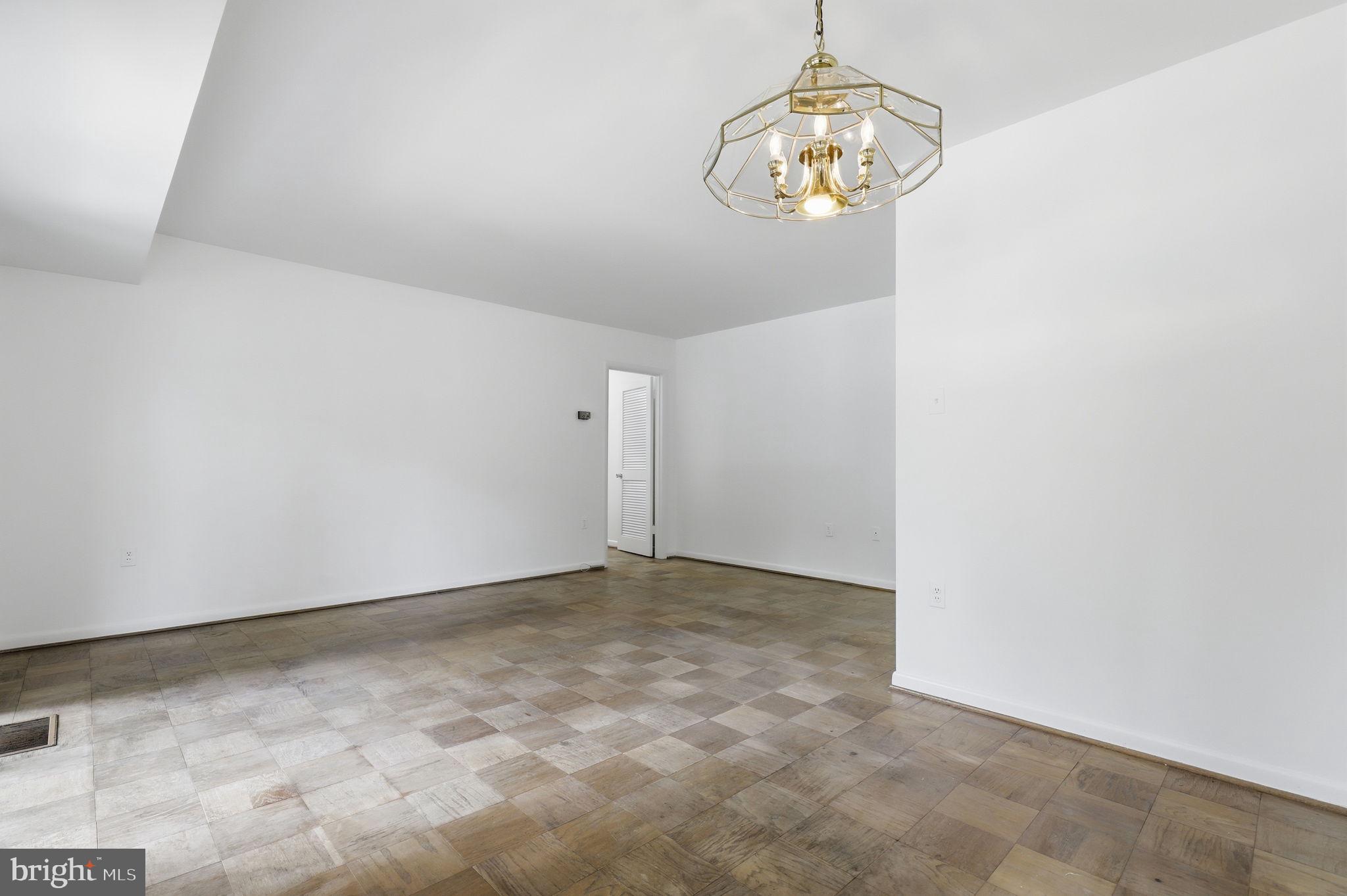 PARKSIDE CONDOMINIUMS - Residential