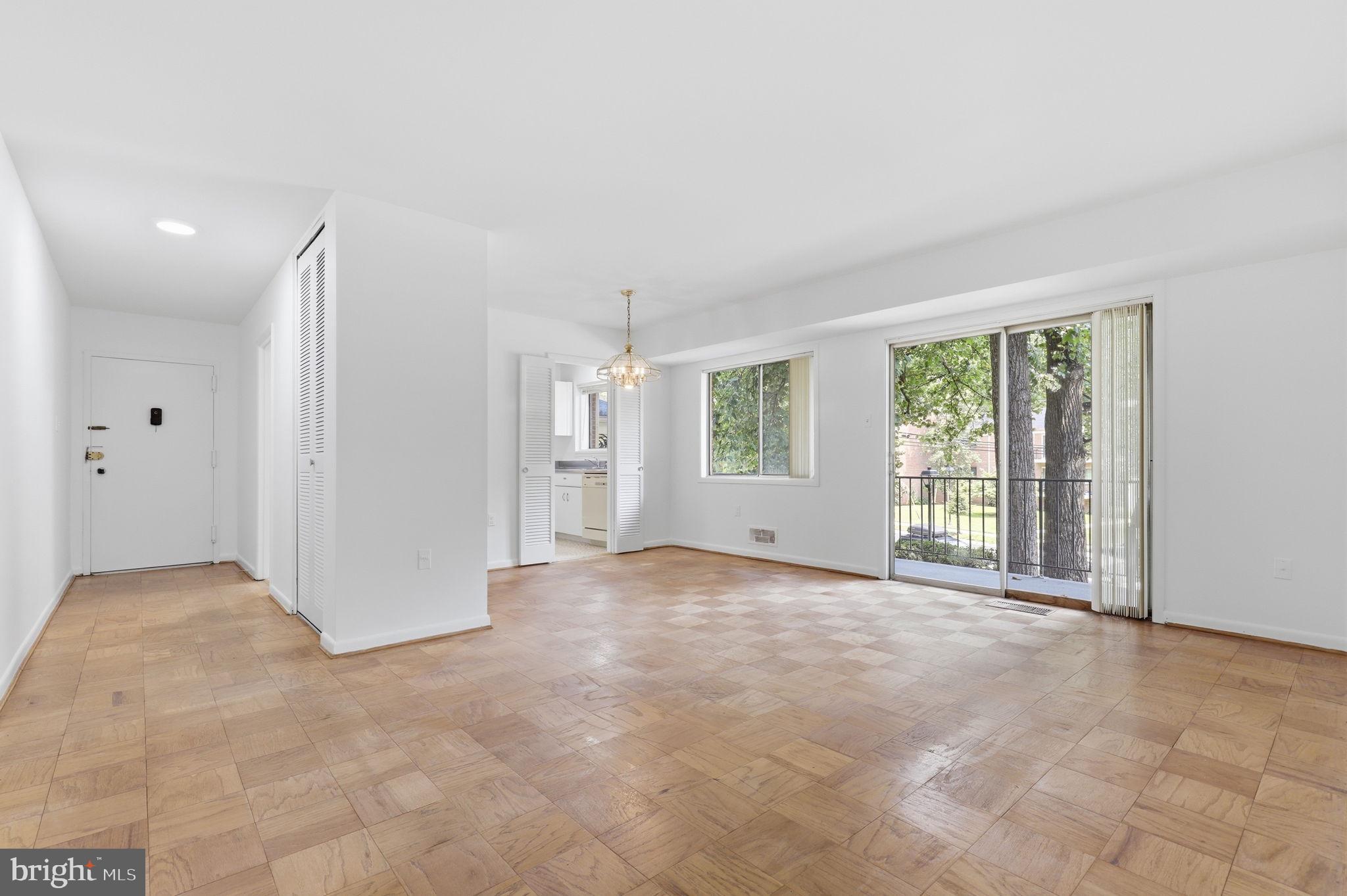 PARKSIDE CONDOMINIUMS - Residential