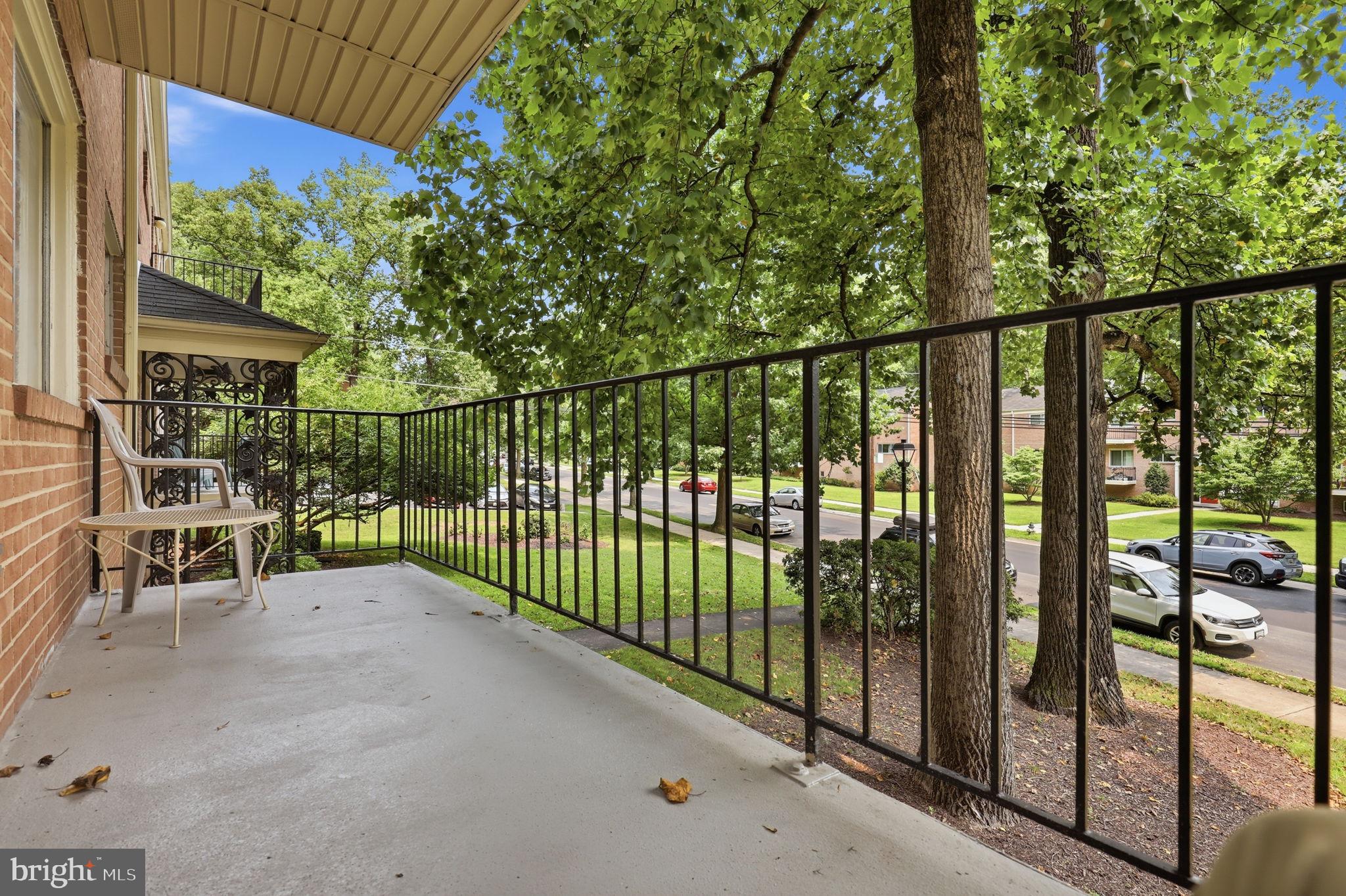 PARKSIDE CONDOMINIUMS - Residential