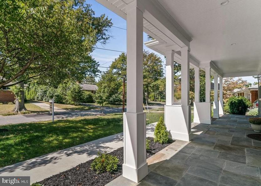 WILDWOOD MANOR - Residential