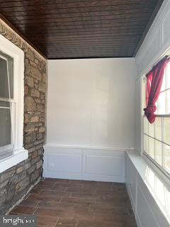 FOX CHASE - Residential